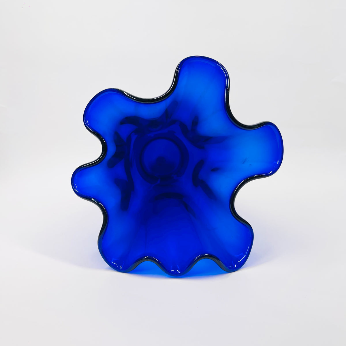 1960s MURANO COBALT BLUE FAZZOLETTO HANDKERCHIEF GLASS VASE