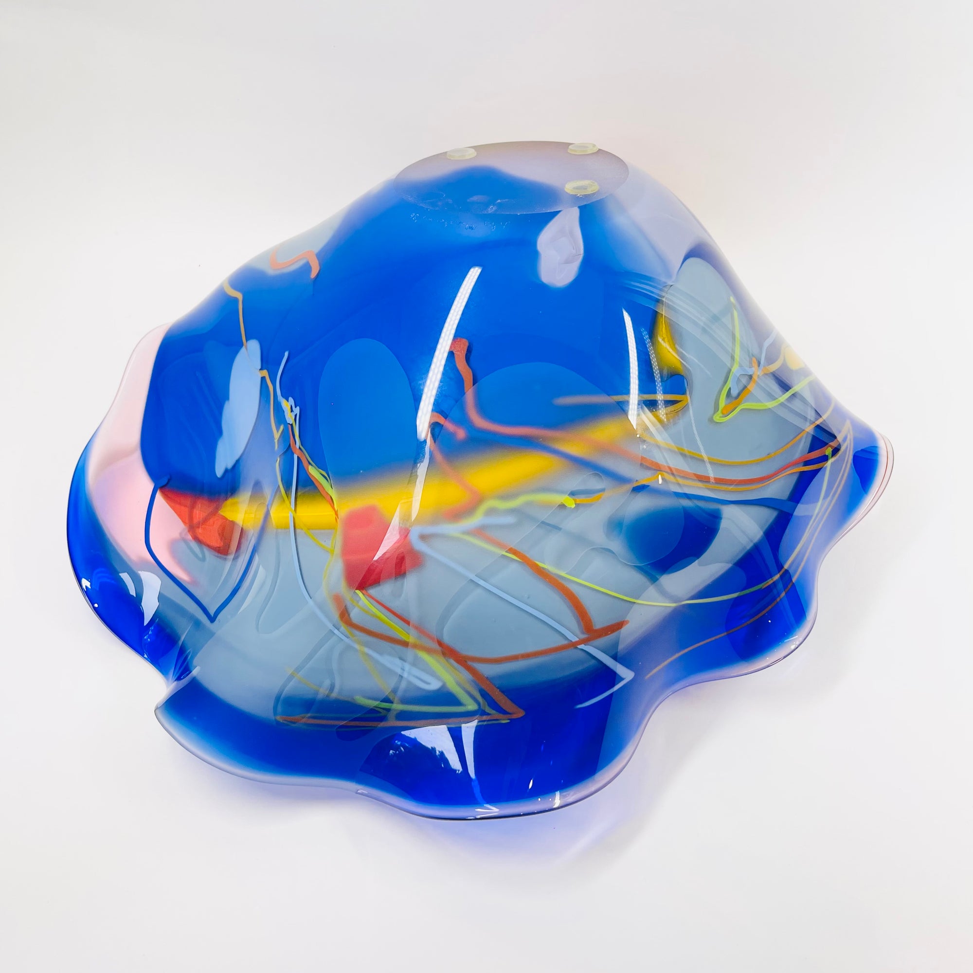 1986 SIGNED HAND MADE HARLEQUIN CAMEO COBALT BLUE BASE SPATTER ART GLASS XL BOWL BY JOHN MACPHERSON