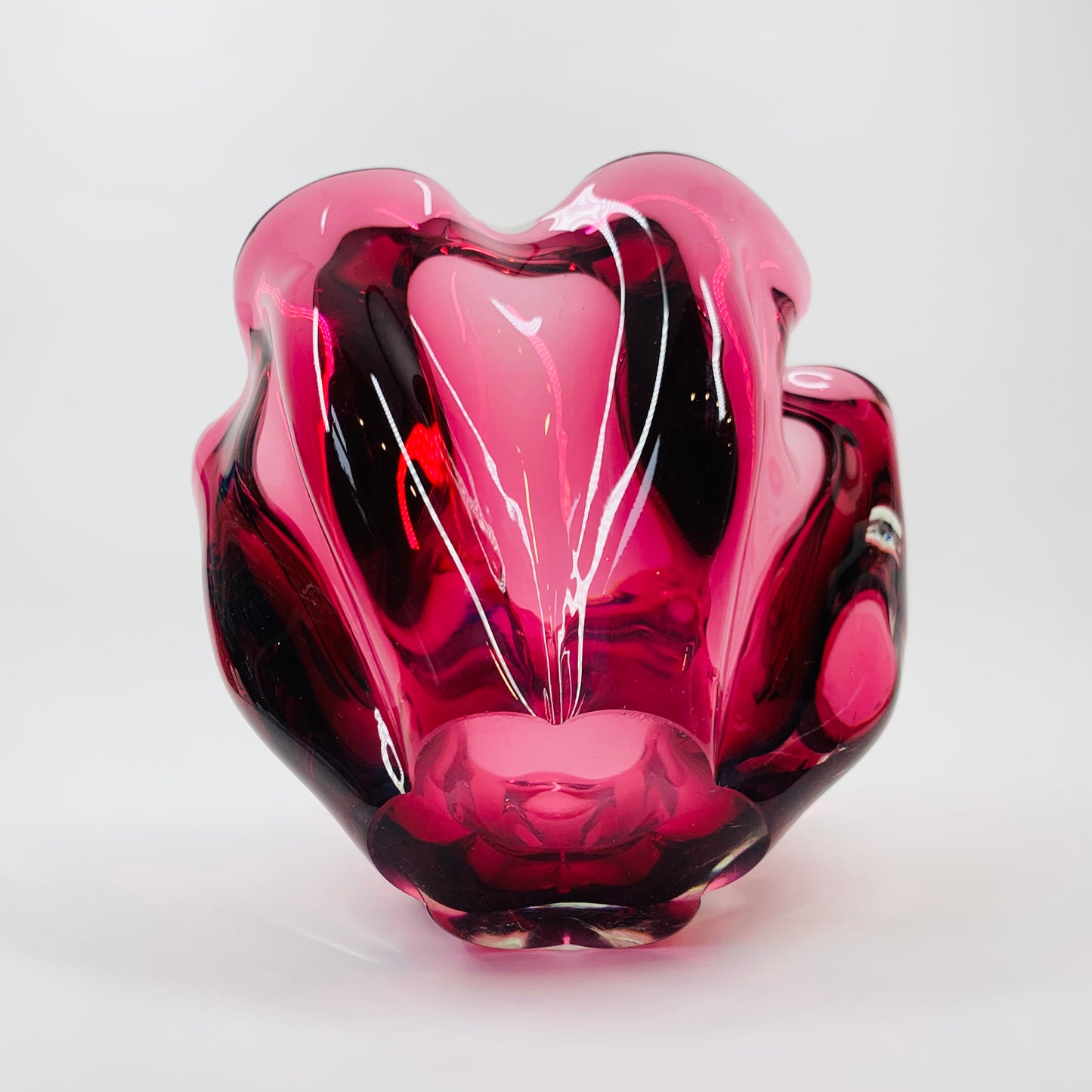 MCM MURANO PINK HANDKERCHIEF GLASS VASE