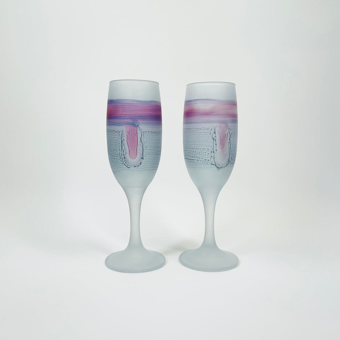 1970s PINK TIE DYE SATIN GLASS CHAMPAGNE FLUTES