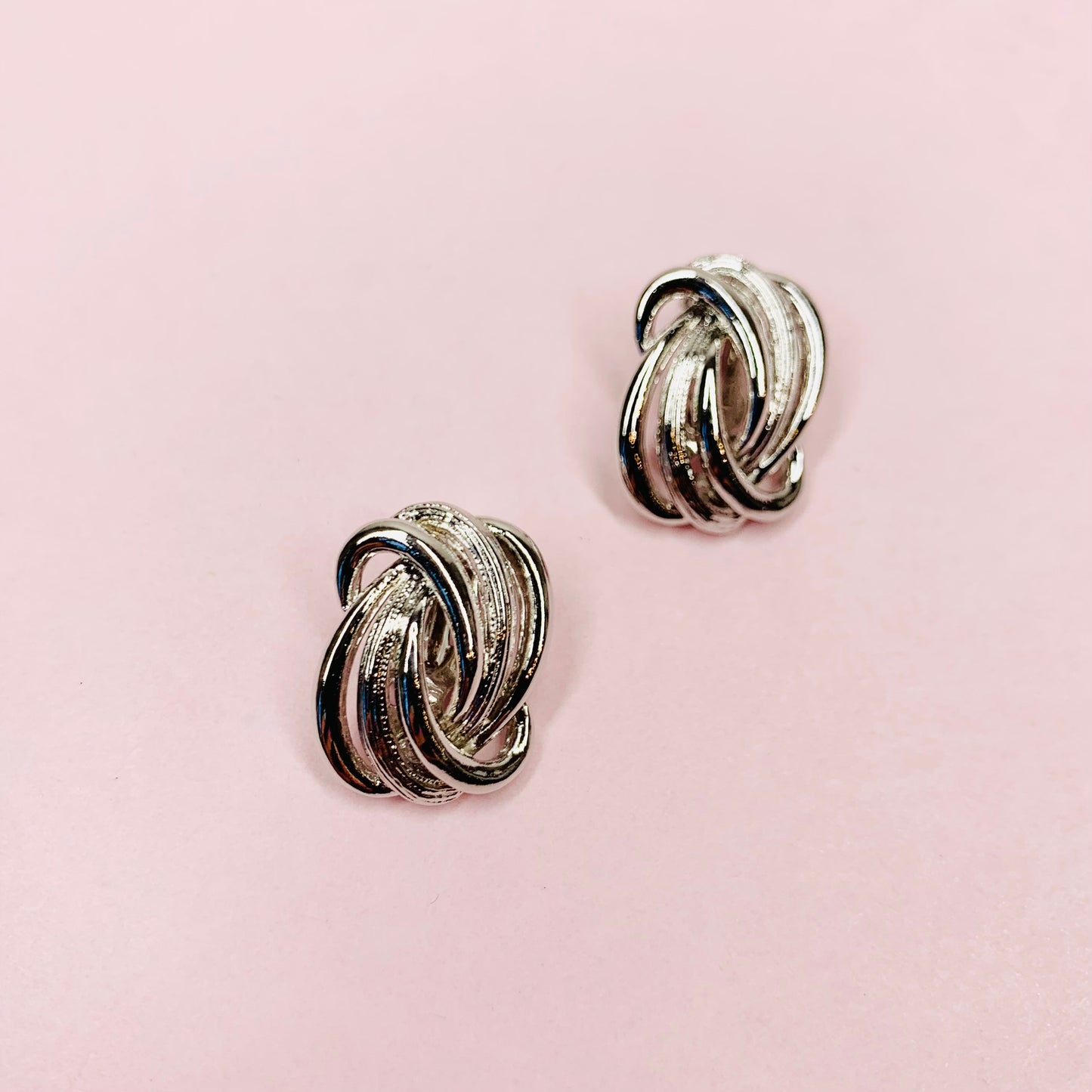 1950s DOUBLE RIBBON KNOT EARRINGS