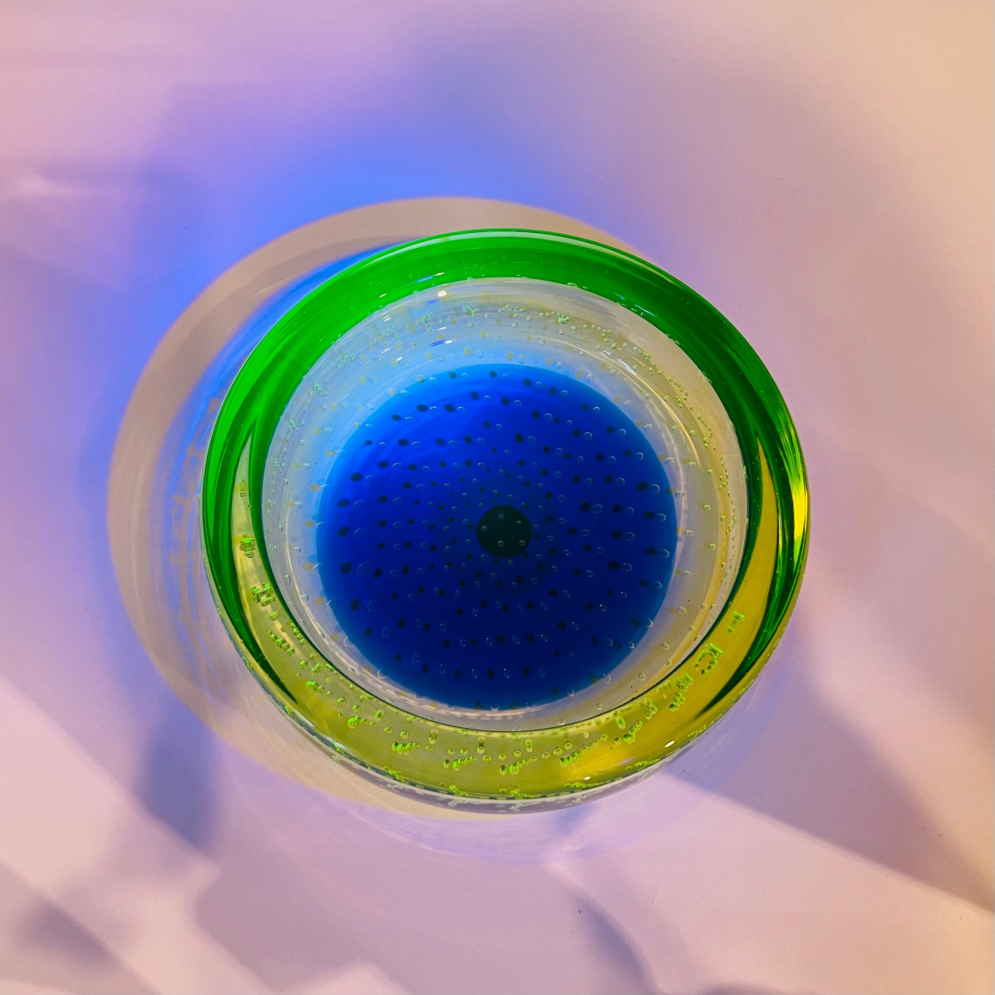 1950s GREEN BLUE MURANO URANIUM SOMMERSO GLASS BOWL/ASHTRAY WITH CONTROLLED BUBBLES