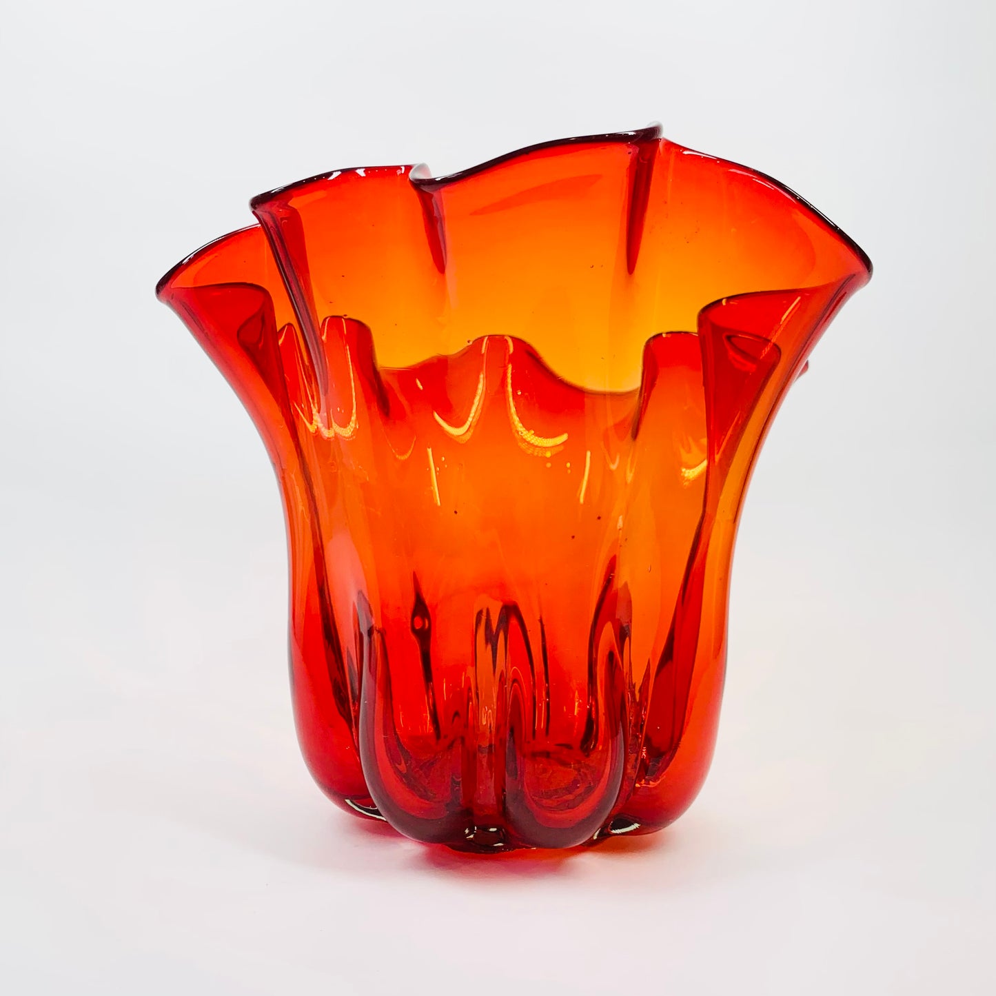 70s JAPANESE ORANGE RED OMBRE HANDKERCHIEF VASE