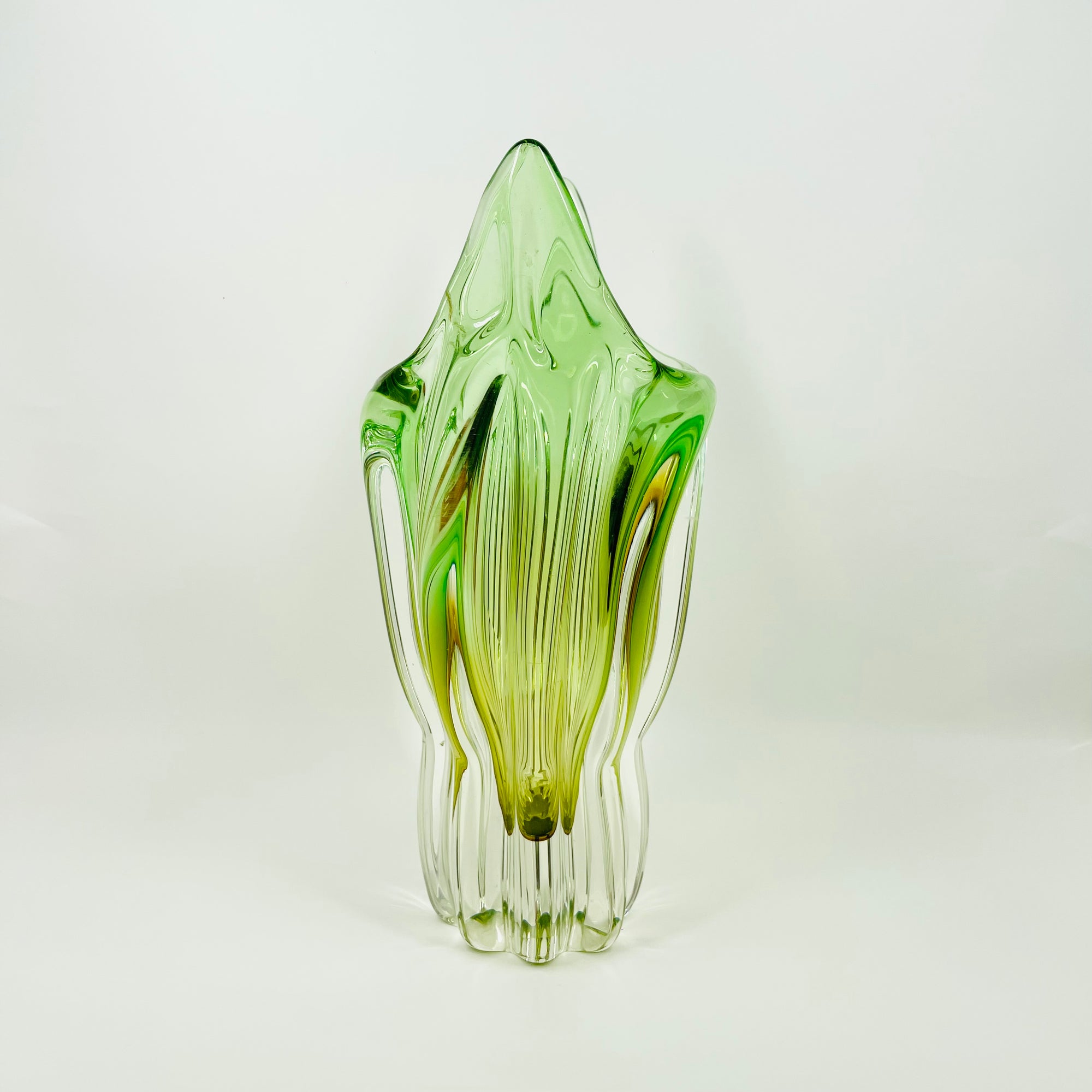 1970s JAPANESE LIME GREEN OMBRE SOMMERSO GLASS VASE
