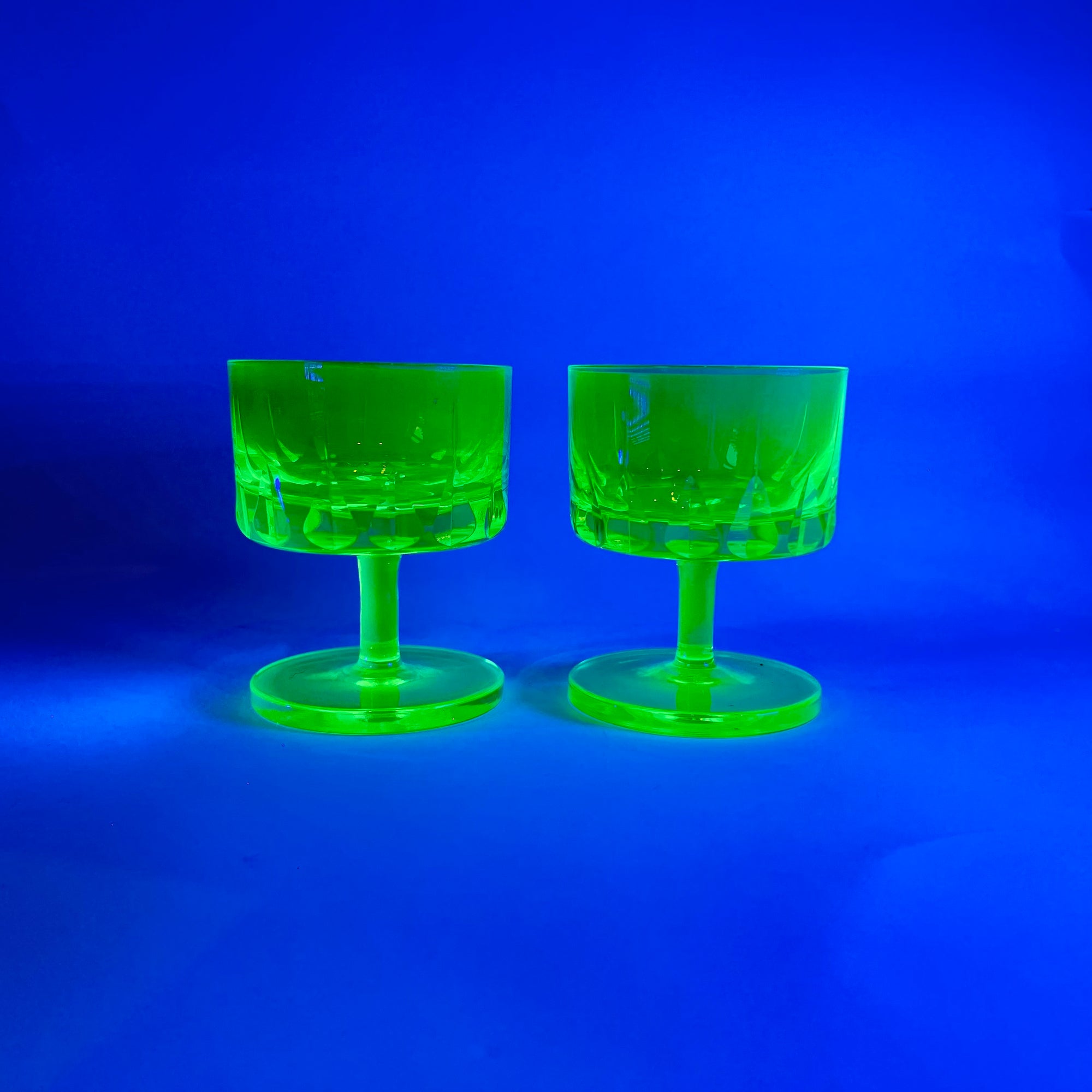 ART DECO URANIUM GLASS COUPE