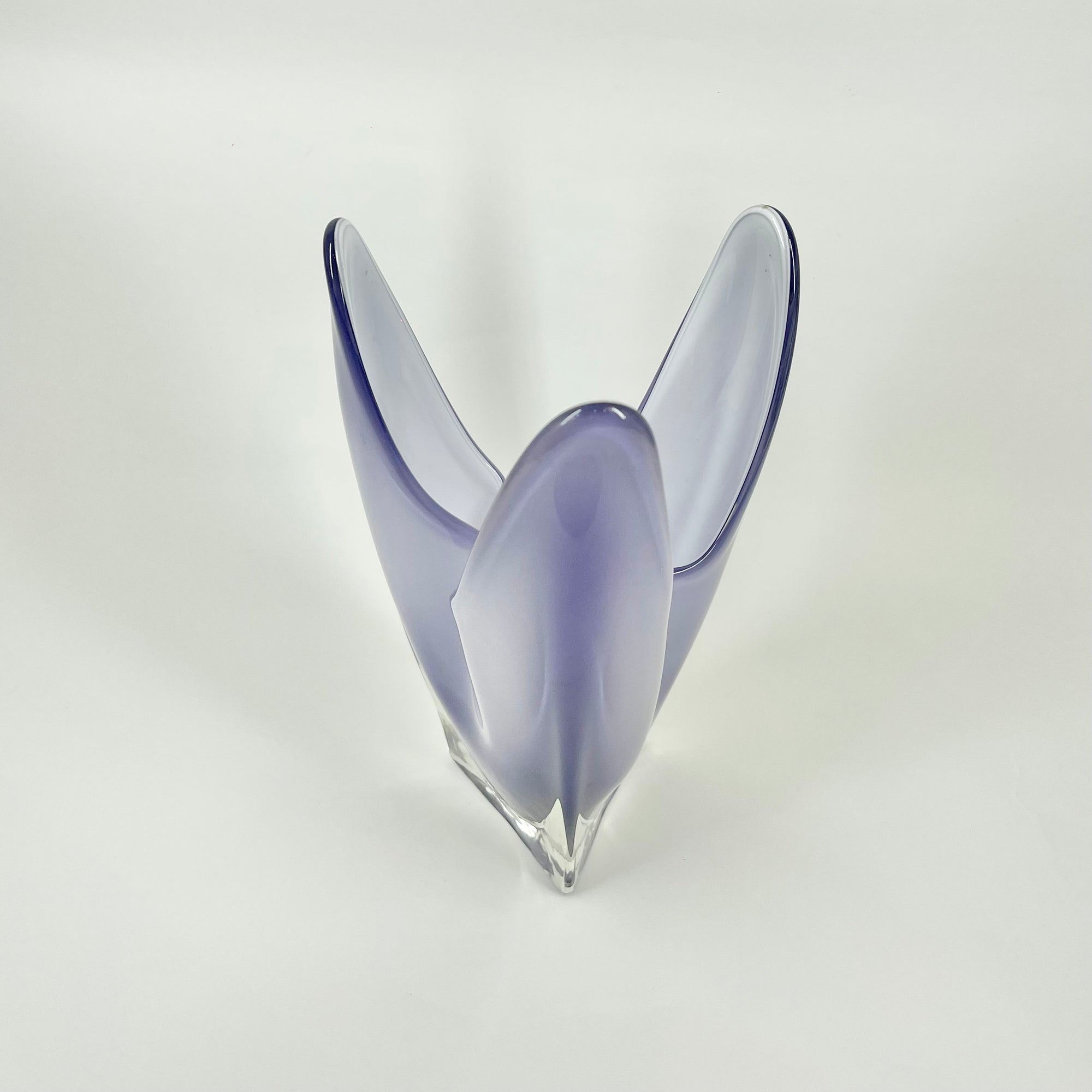 1970s JAPANESE HINERI CASED PURPLE HANDKERCHIEF GLASS VASE