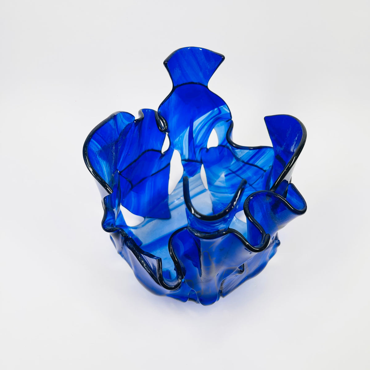 1980s HAND MADE COBALT BLUE FUSED GLASS HANDKERCHIEF BOWL/VASE