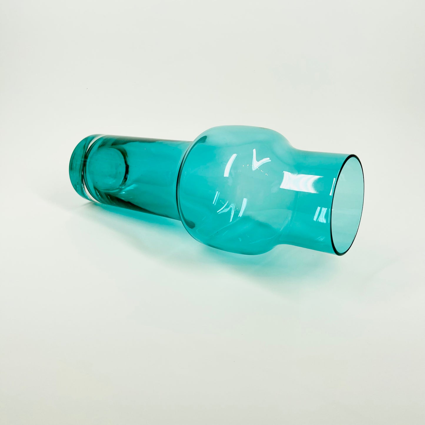 1960s SWEDISH ASEDA TURQUOISE SOMMERSO GLASS VASE