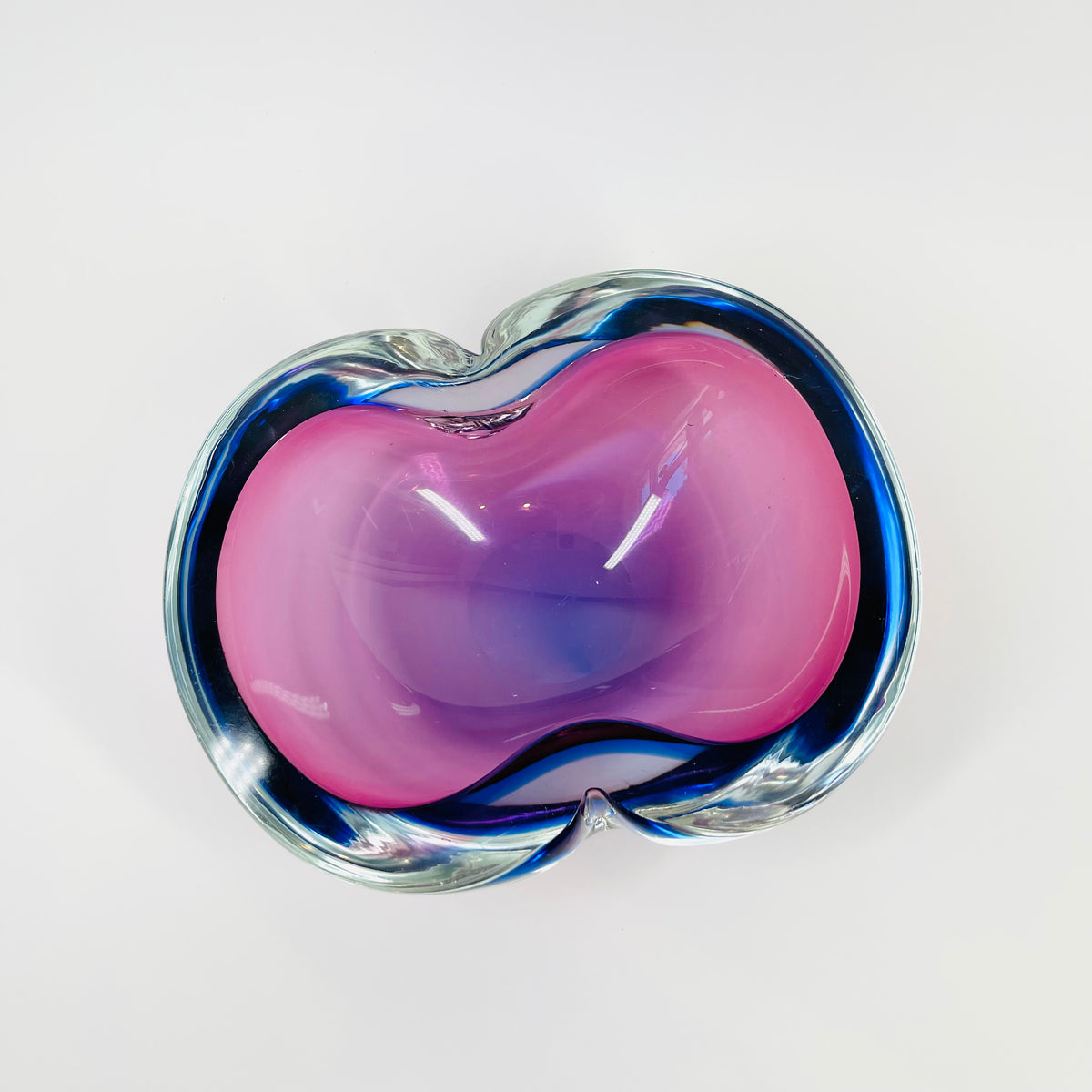 1960s PINK PURPLE COBALT BLUE SOMMERSO FACETED INFINITY GLASS BOWL