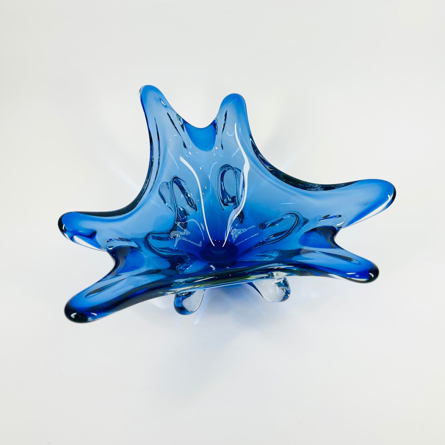 1940s URANIUM MURANO COBALT BLUE SOMMERSO GLASS BOWL