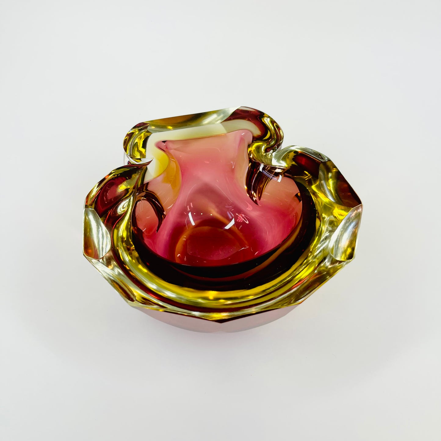 1950s FACETED TRI-COLOUR GEODE MANDRUZZATO BOWL