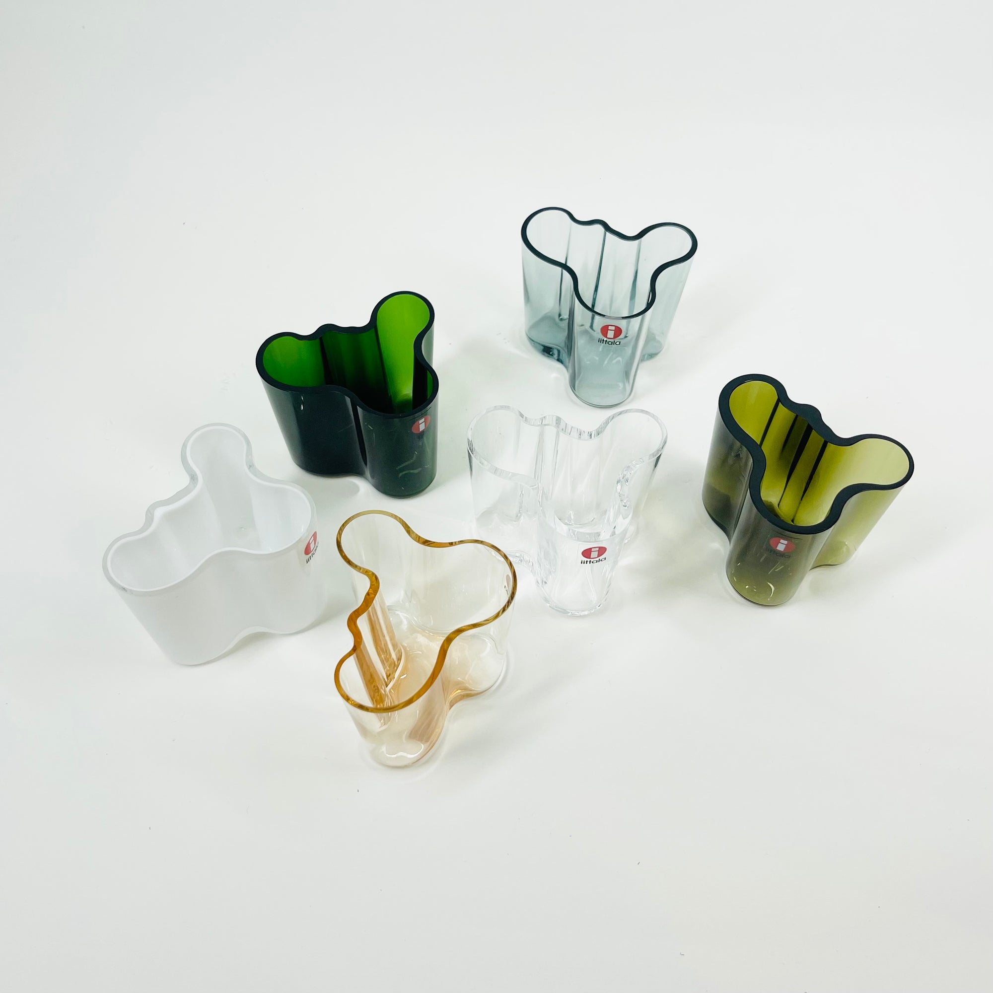 LIMITED EDITION MINIATURE IITTALA ALVAR AALTO VASE