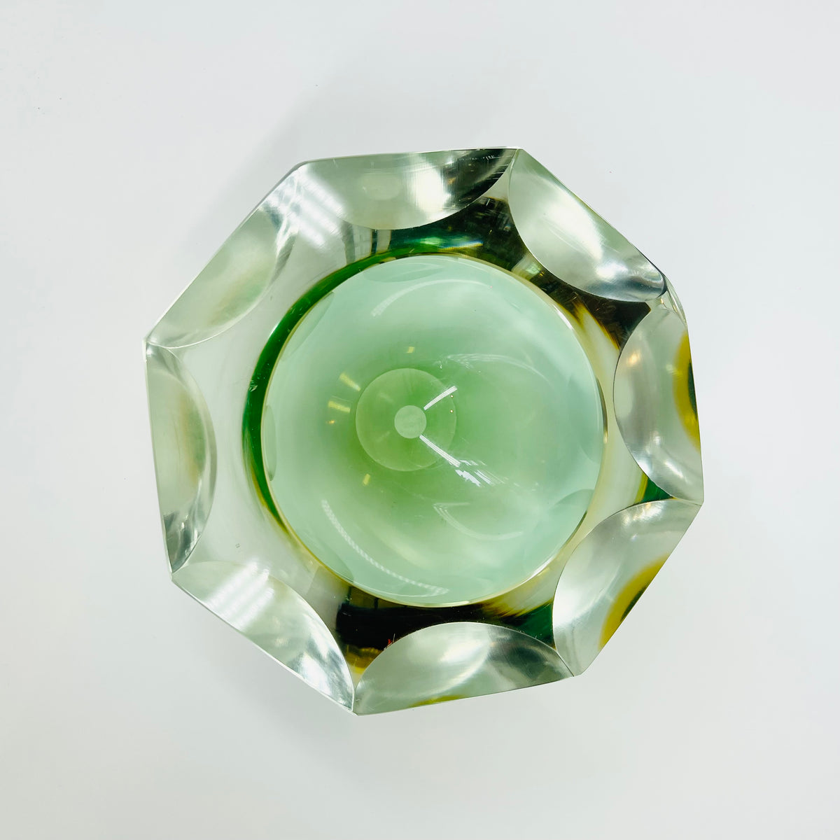 1920s LIGHT GREEN YELLOW SOMMERSO FACETED GLASS BOWL/ASHTRAY