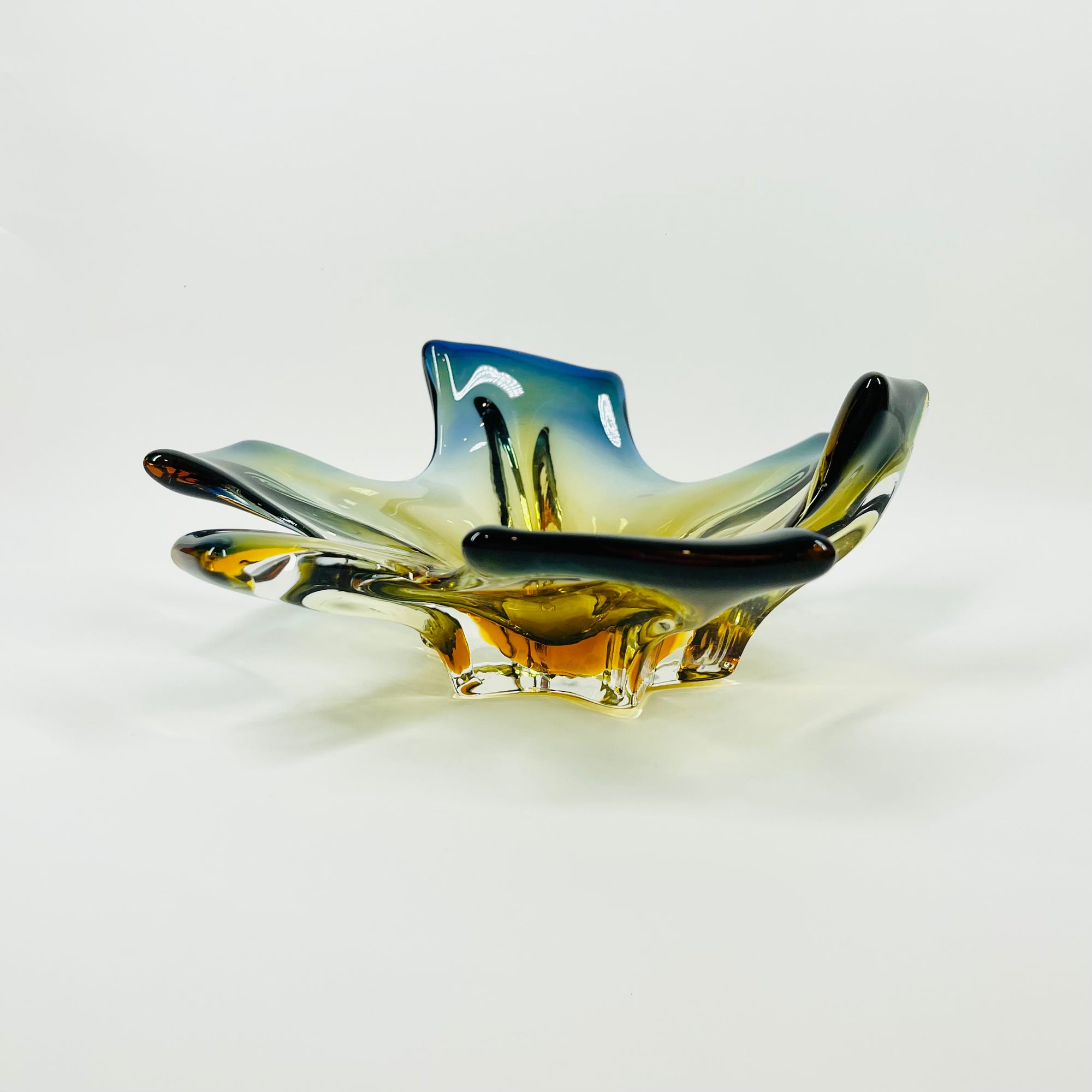 1950s MURANO AMBER BLUE OMBRE GLASS PINCHED LEAF BOWL/ASHTRAY