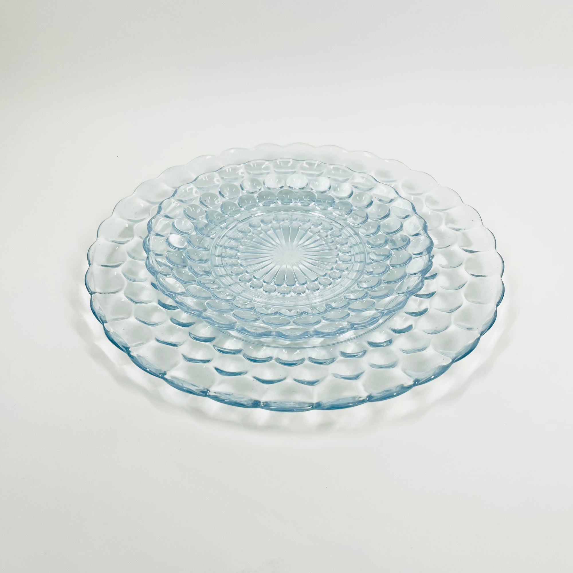 1950s ANCHOR HOCKING BLUE BUBBLE GLASS PLATE/BOWL