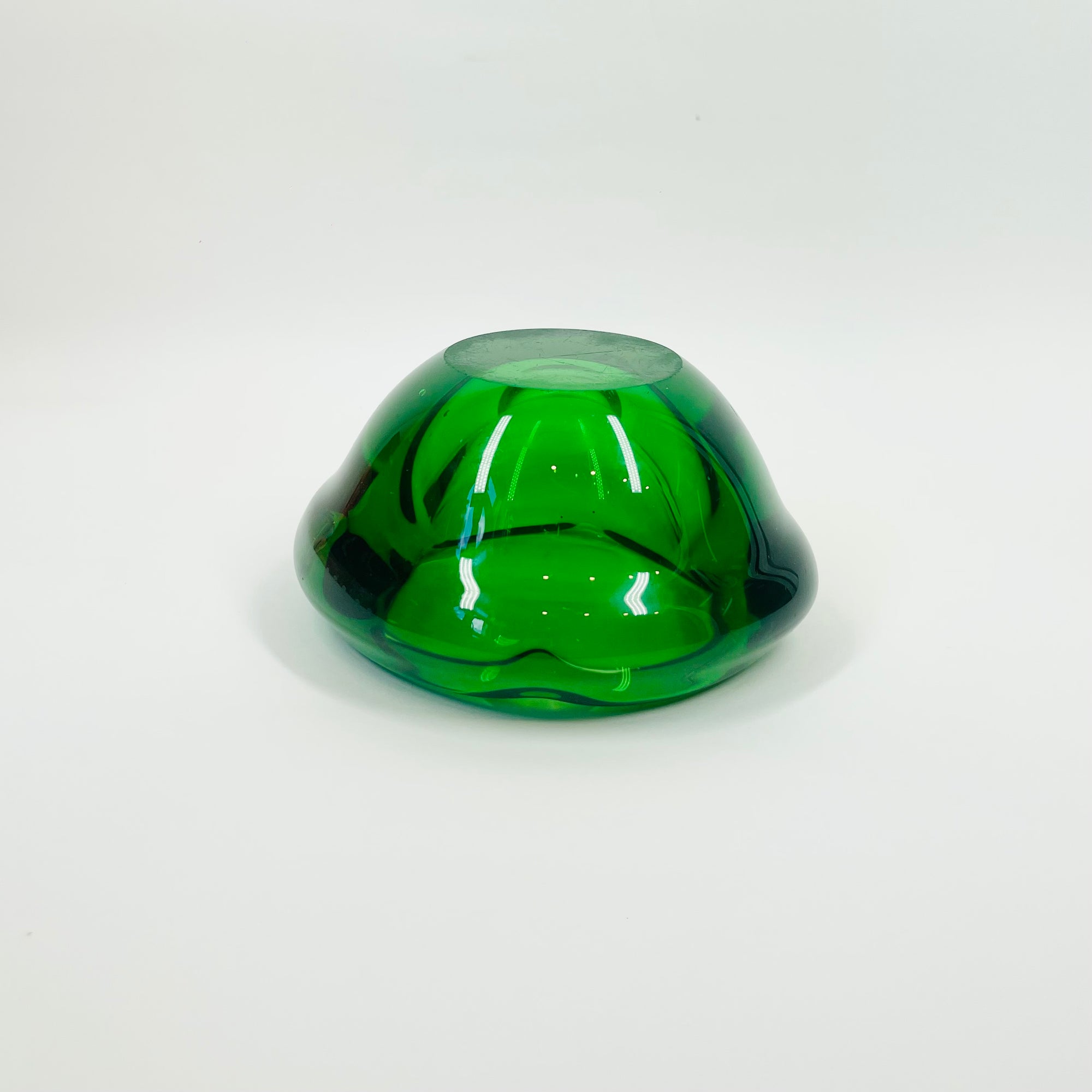 1940s GREEN MURANO URANIUM SOMMERSO GLASS BOWL/ASHTRAY