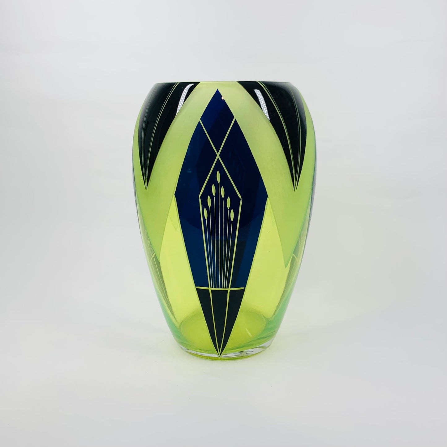 KARL PALDA URANIUM BLACK VASE