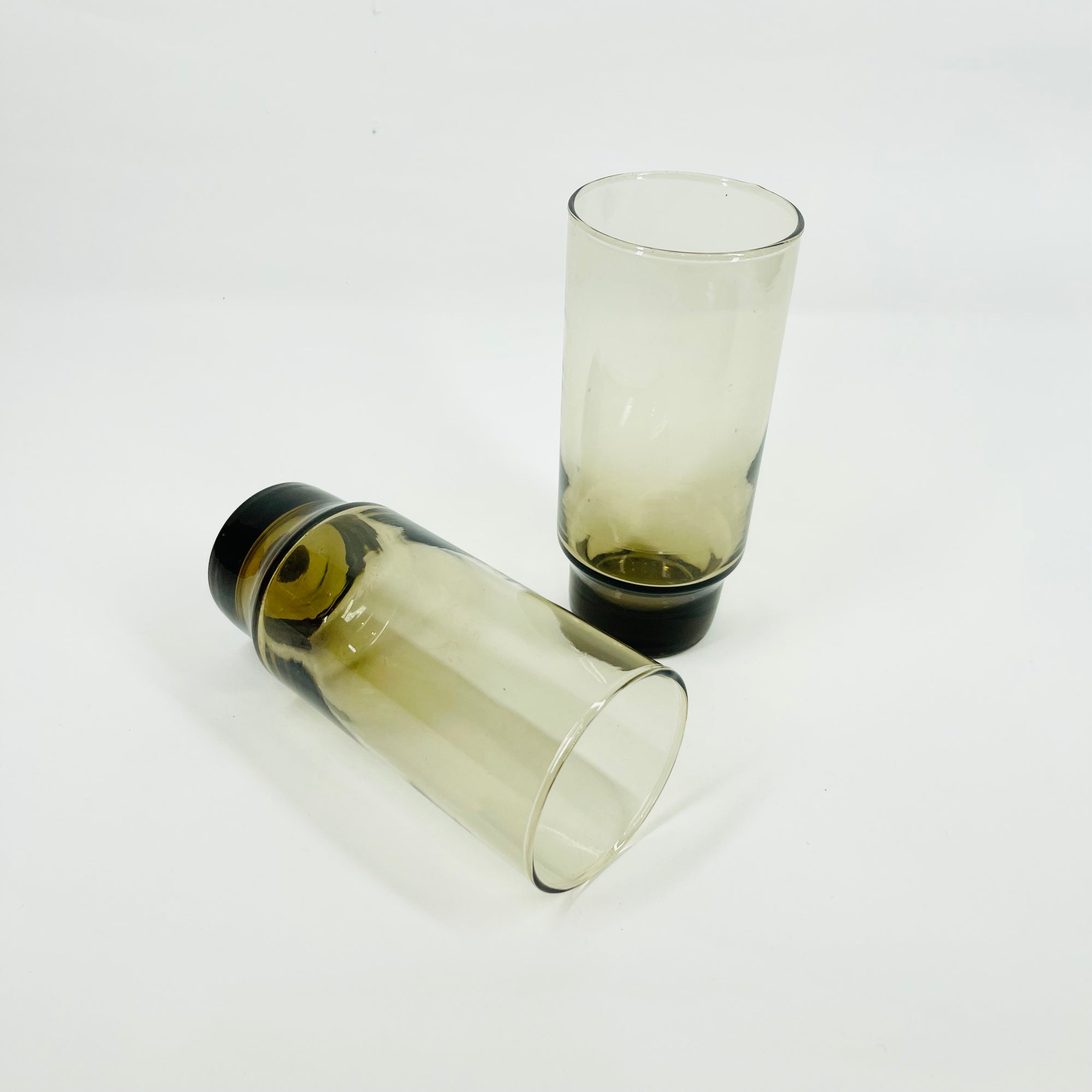 1950s GREY HIGHBALL GLASSES WITH PINCHED BASE