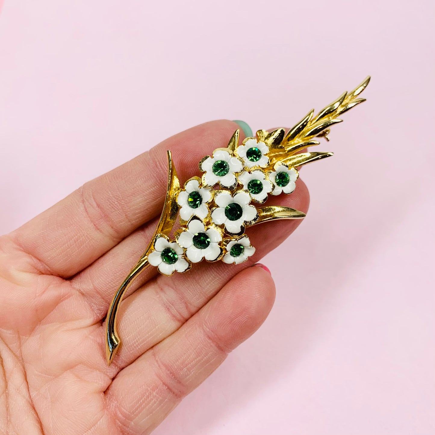 60s WHITE GREEN ENAMEL BOUQUET BROOCH