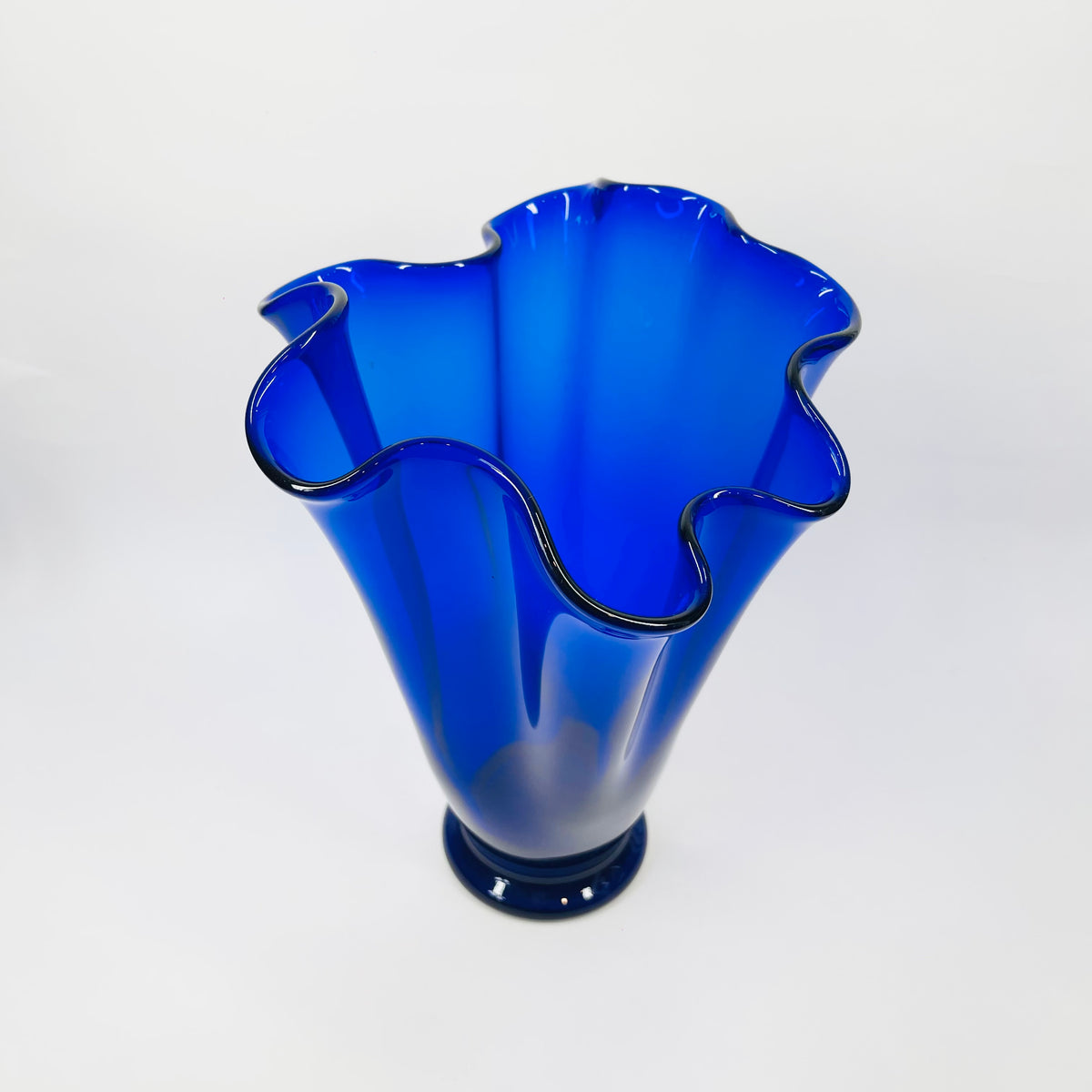 1960s MURANO COBALT BLUE FAZZOLETTO HANDKERCHIEF GLASS VASE