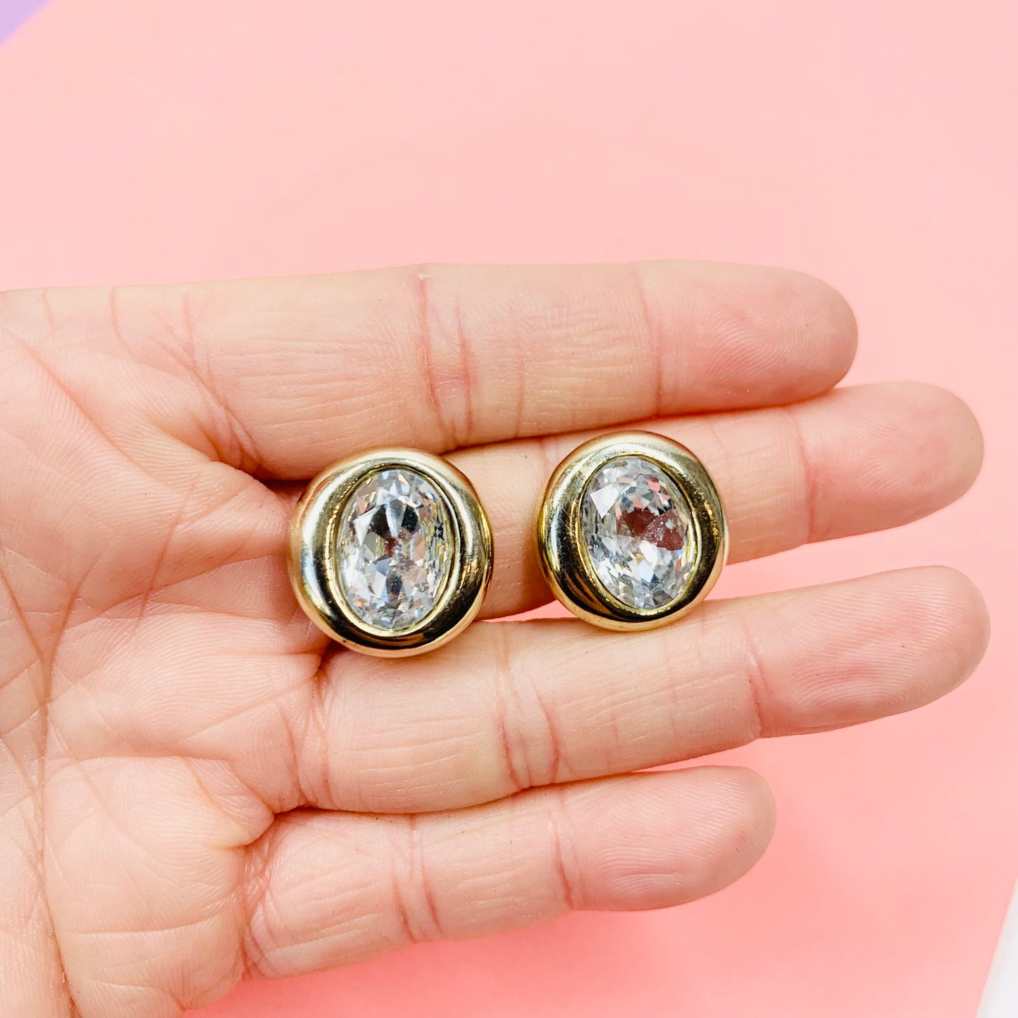 SOLITAIRE BUTTON EARRINGS