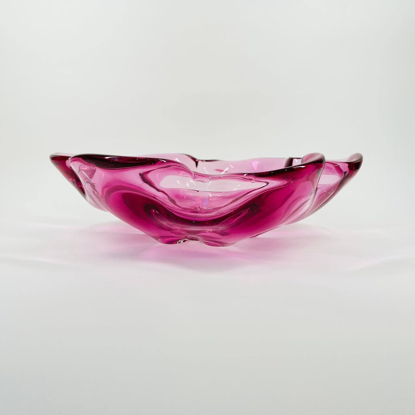 1970s PINK MURANO GLASS FLOWER BOWL