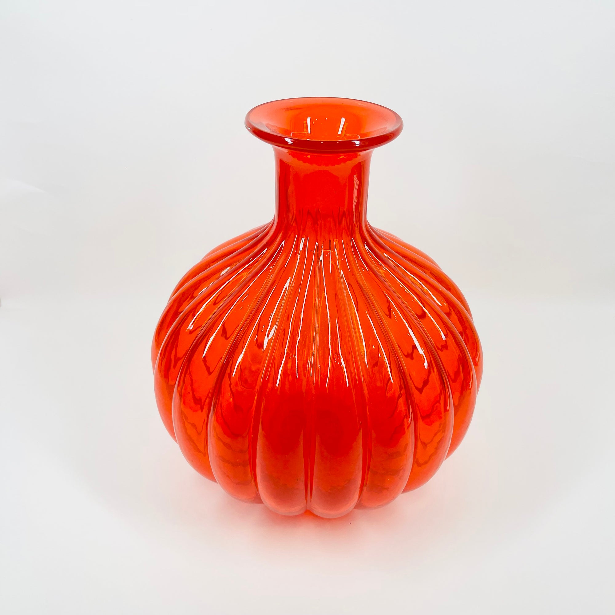 1970s ITALIAN EMPOLI ORANGE RIBBED GLASS ROUND BOTTLE VASE