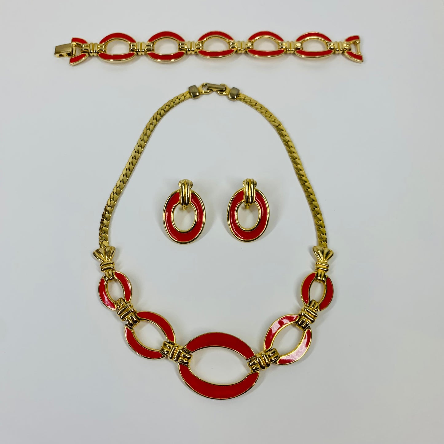 70s TRIFARI RED ENAMEL NECKLACE SUITE