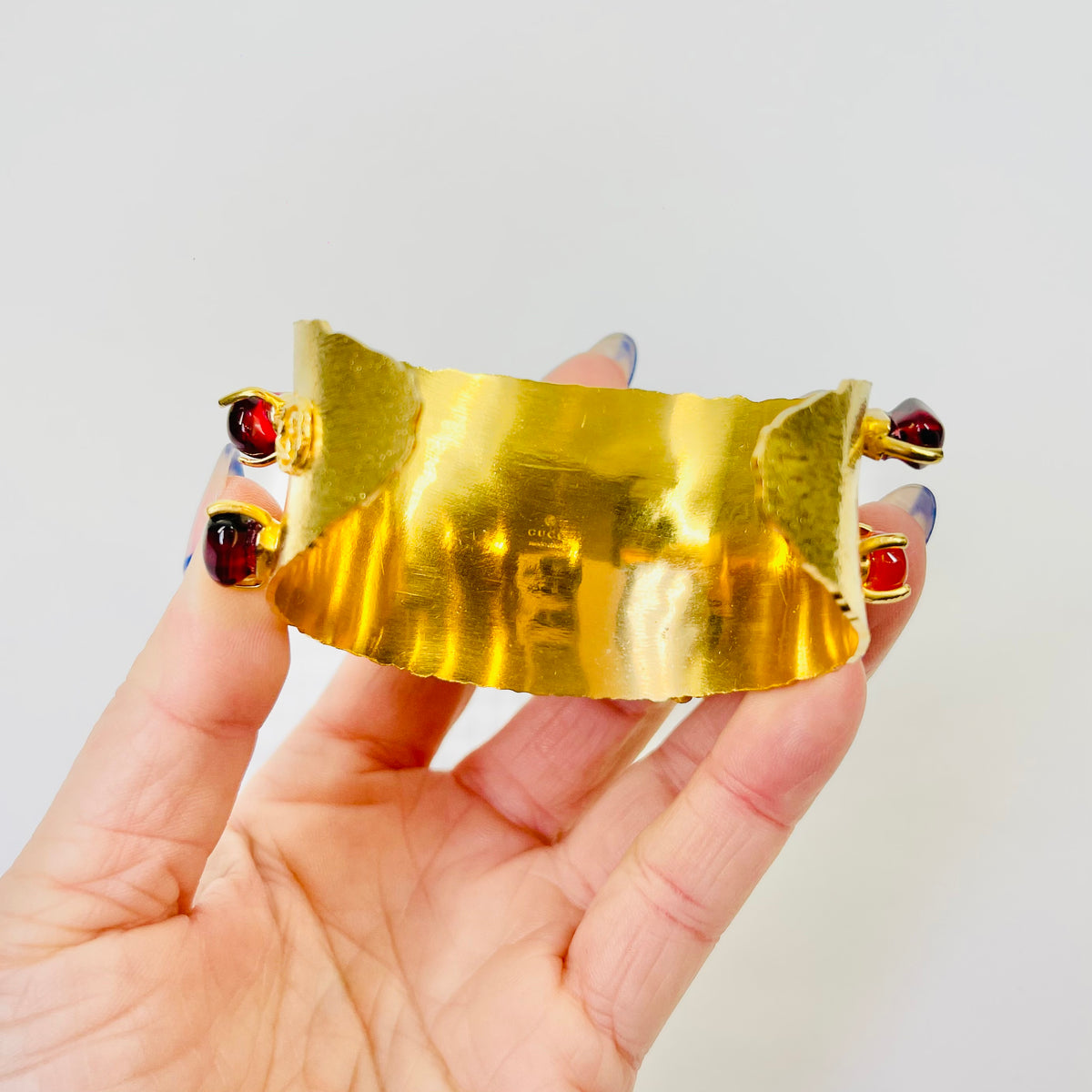 RUNWAY 1980s GUCCI GRIPOIX TUTTI FRUITTI CUFF