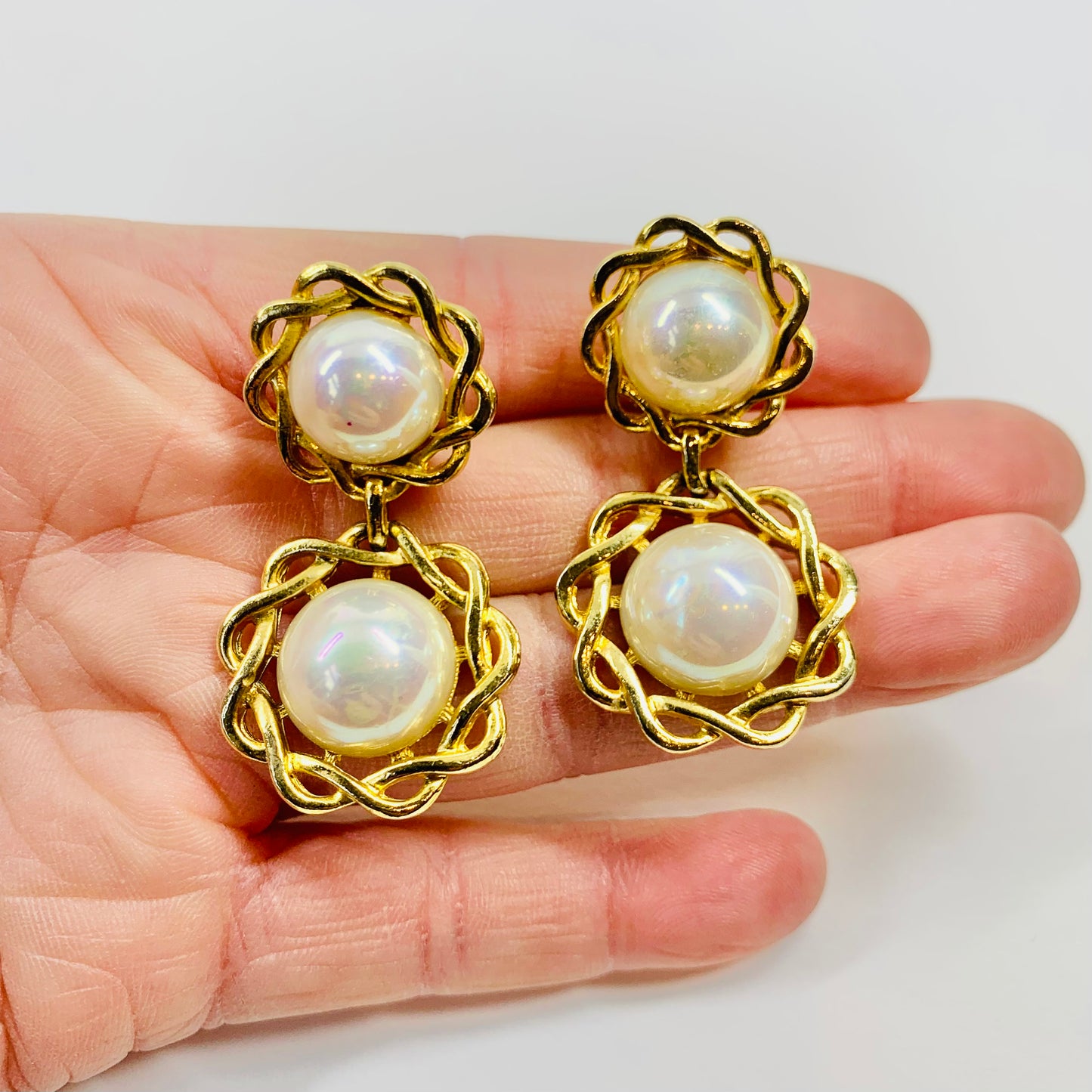 80s DOUBLE PEARL DROP CLIP ON EARRINGS