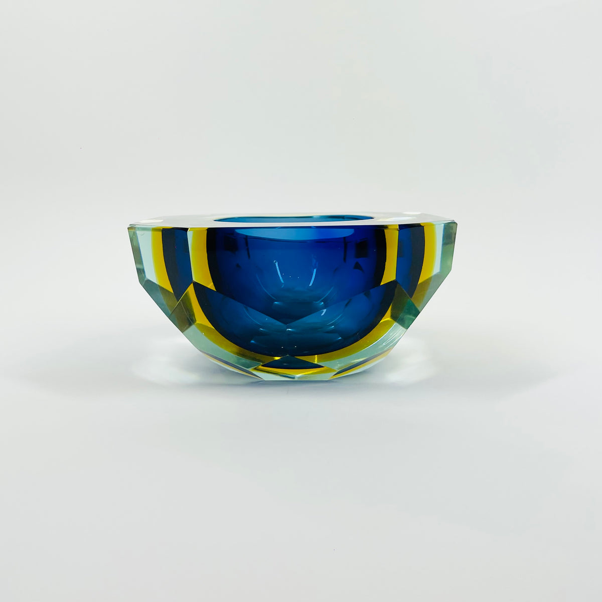 1950s MURANO MANDRUZZATO COBALT BLUE AMBER SOMMERSO DIAMOND FACETED GLASS BOWL