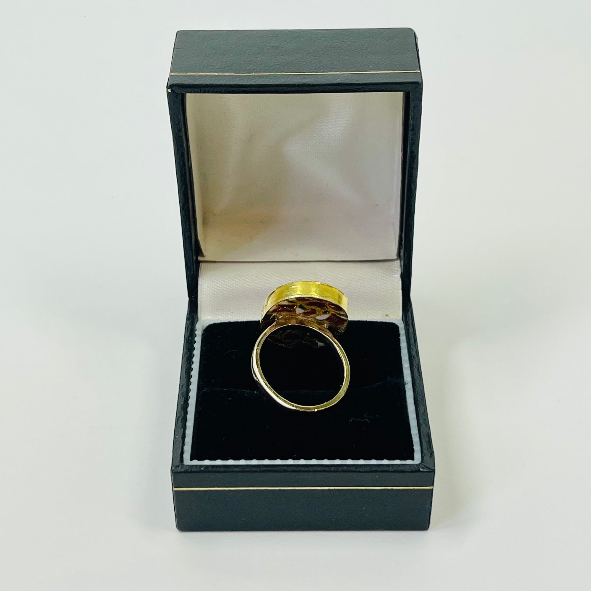 ANTIQUE 22K GOLD INDIAN POLKI RAW DIAMOND RING WITH GREEN ENAMEL