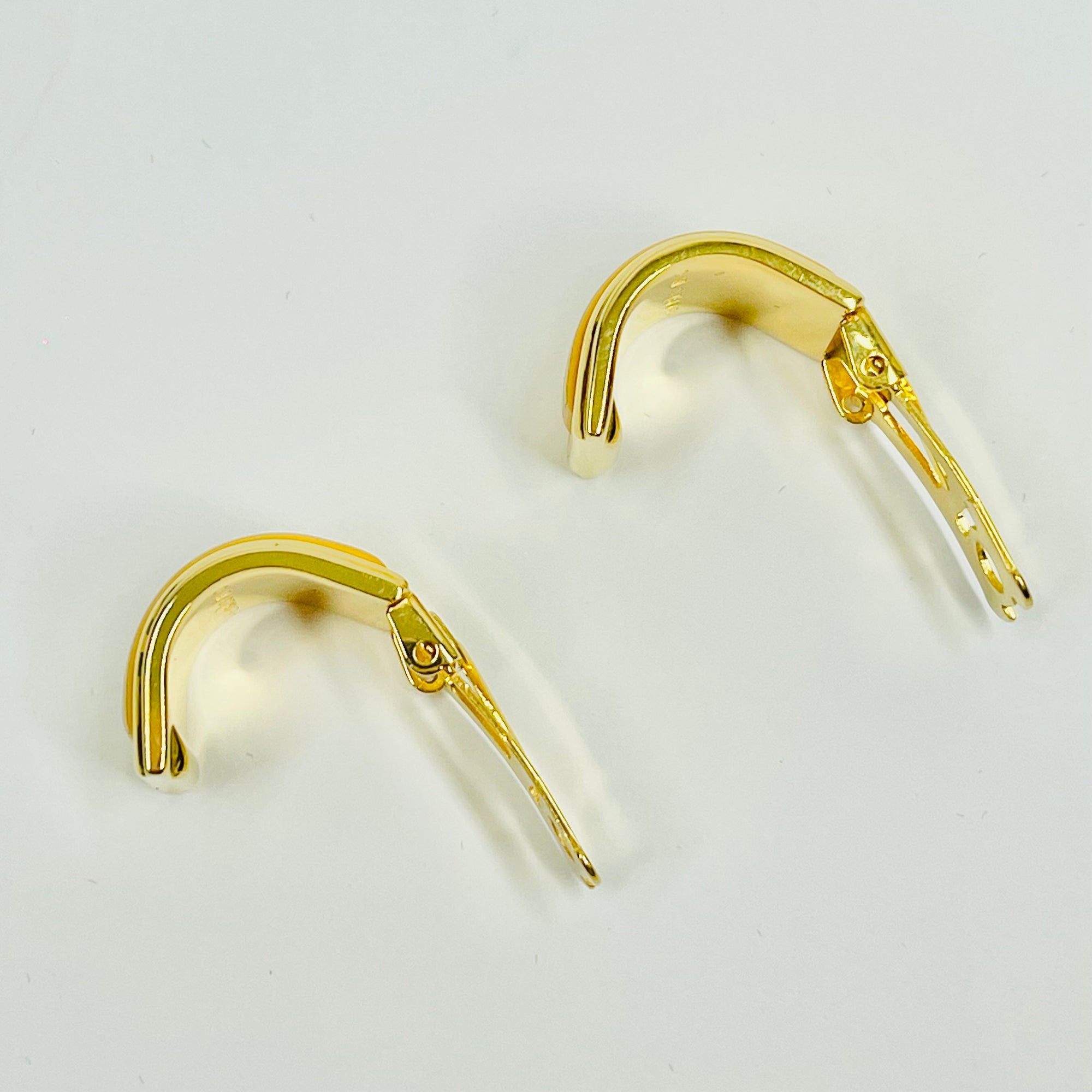 VINTAGE HERMES YELLOW FLOWER CLOISONNE CLIP ON EARRINGS