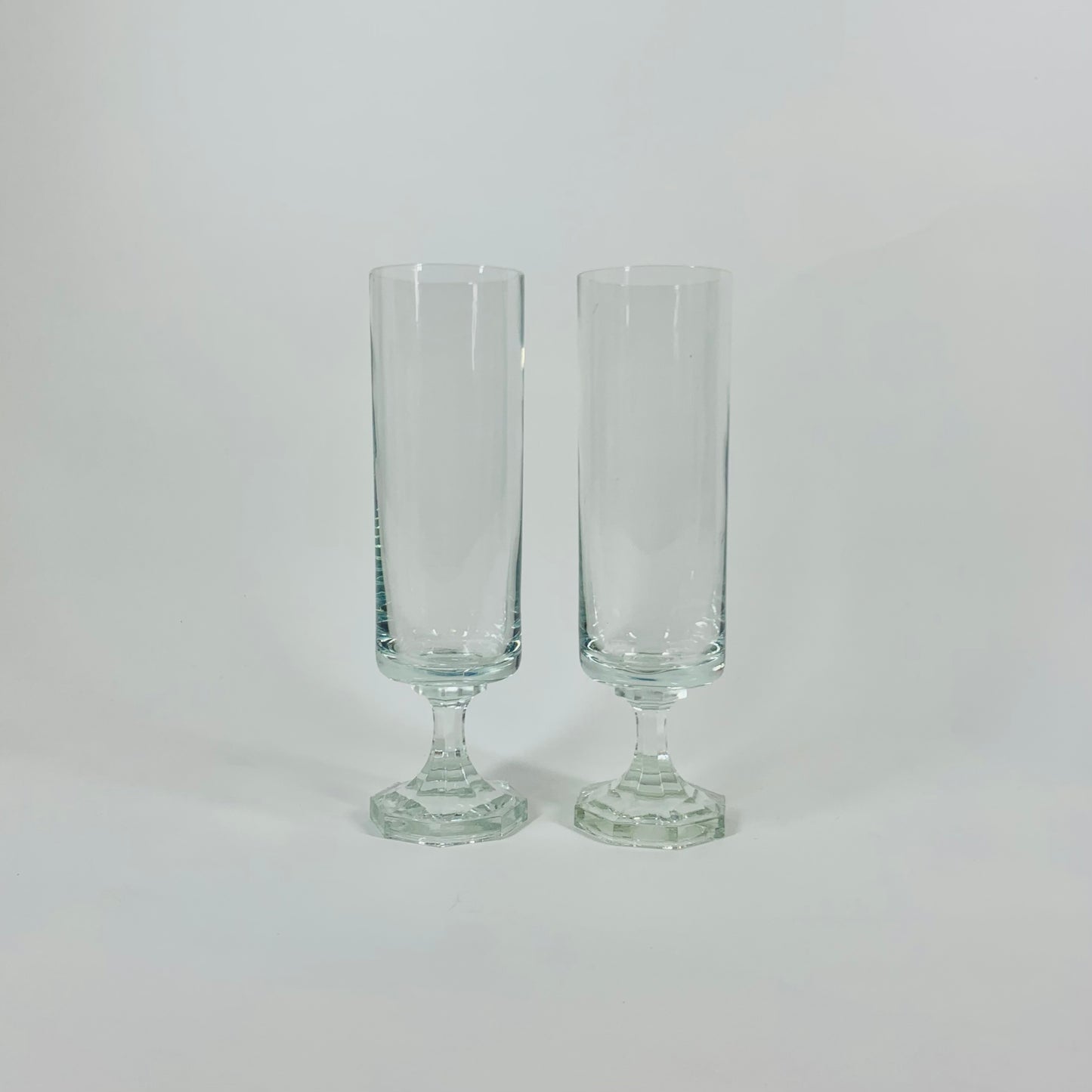 MCM clear glass short stem champagne flutes