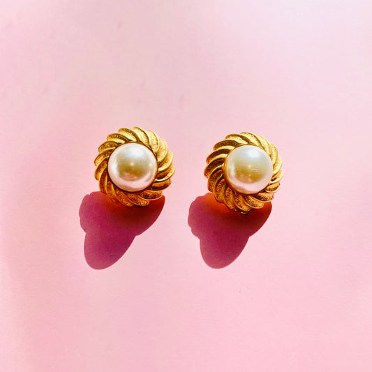 1960s gold plated clip on pearl halo button clip on earrings