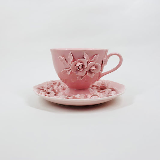 Rare vintage Robert Gordon rambling rose porcelain tea cup and matching saucer