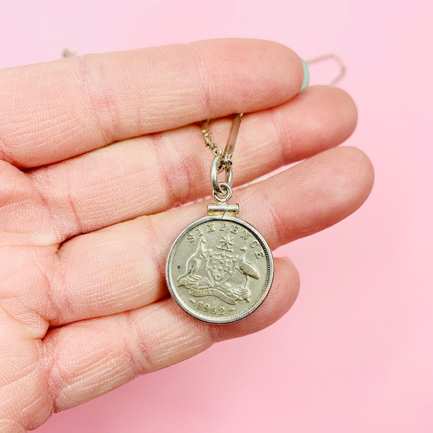 Coin pendant necklace