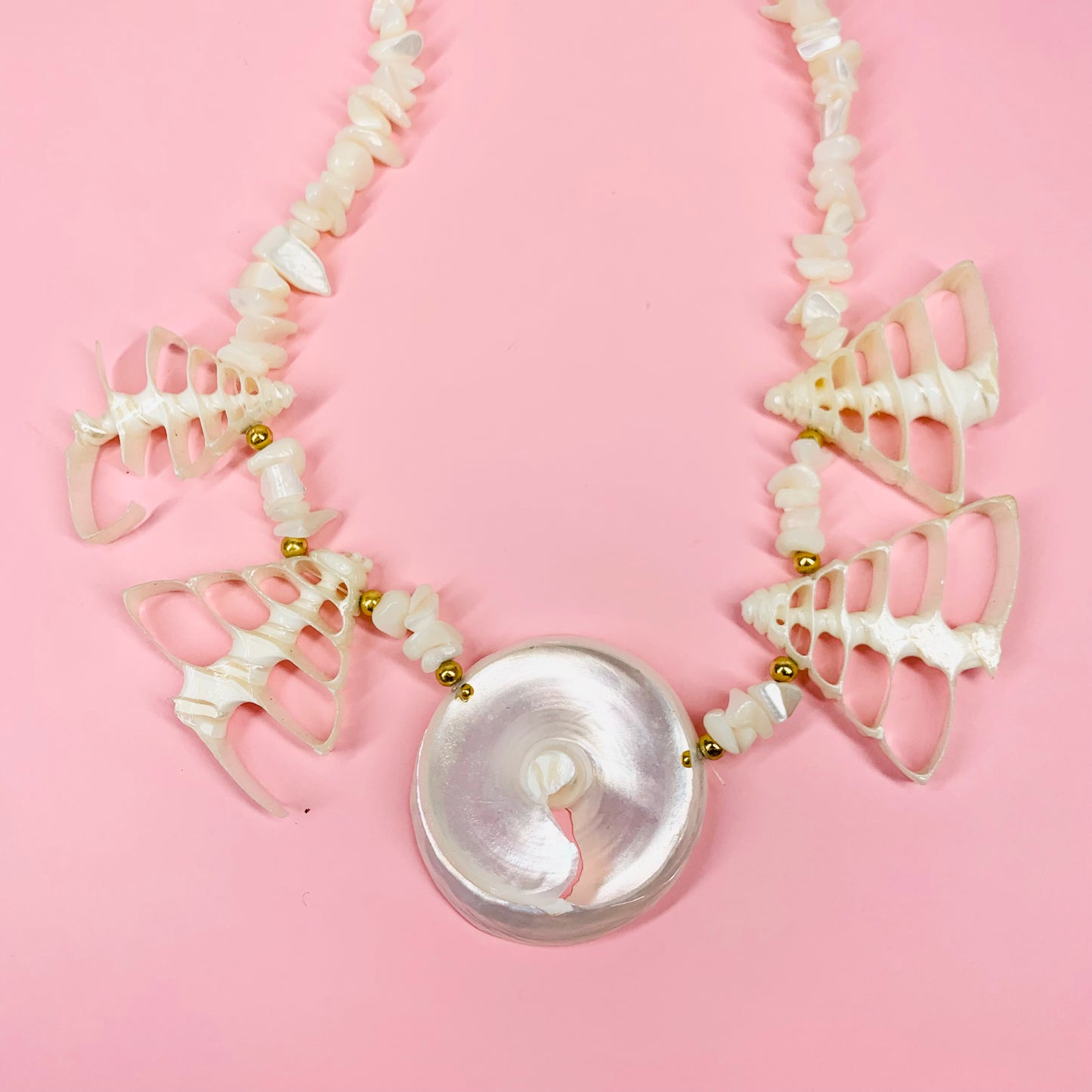 Large 1950s natural hand made sea shell statement necklace