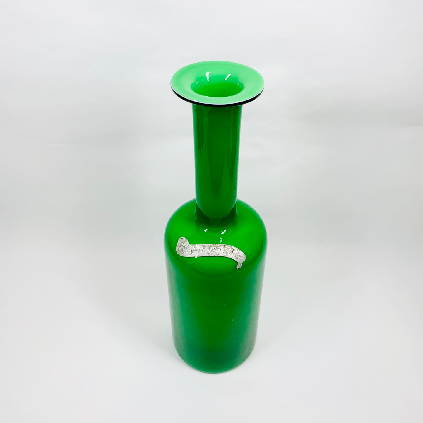 GREEN GLASS GULVASE
