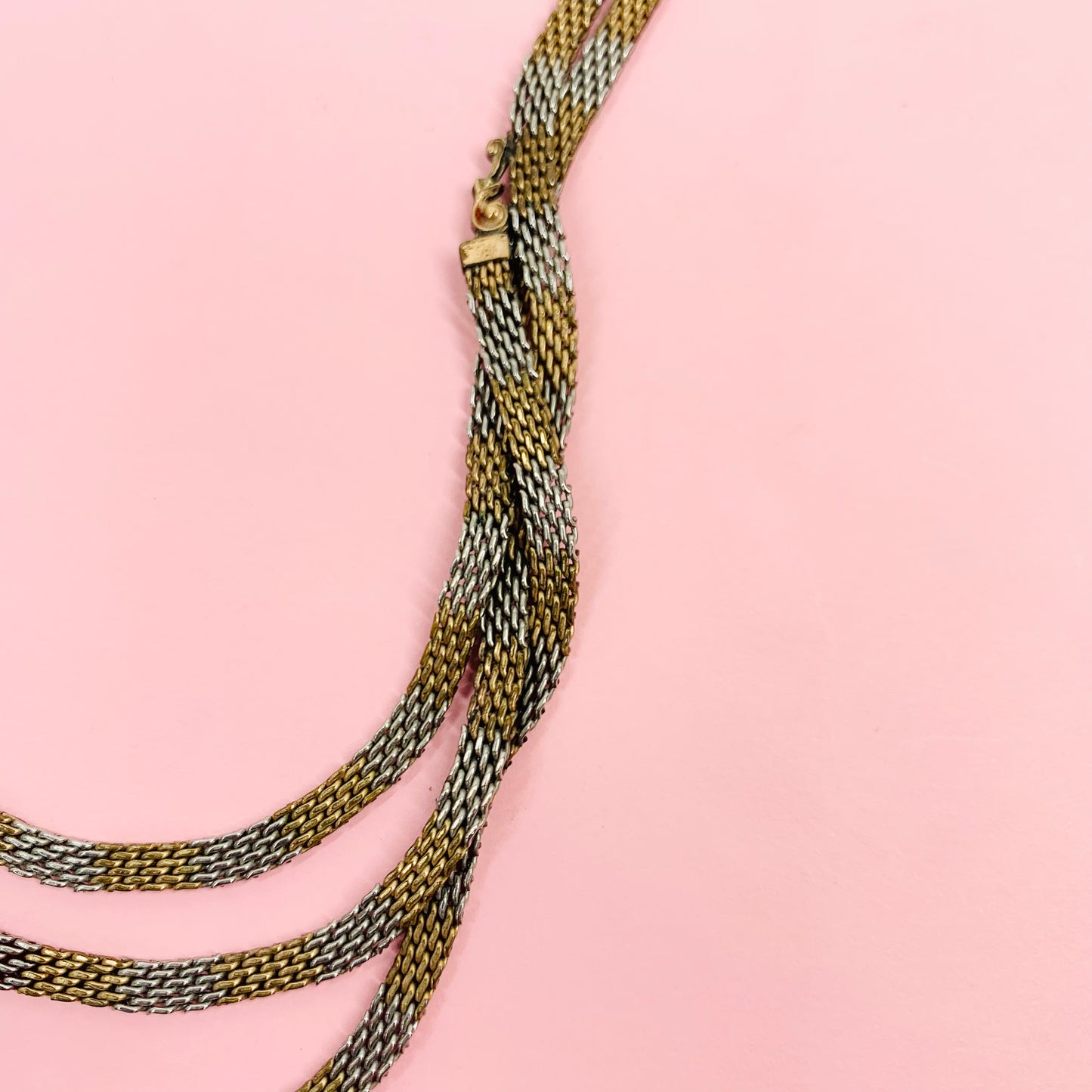 1960s multi strands braided mesh tri-tone necklace