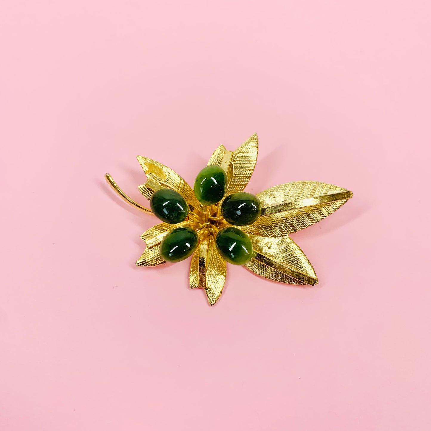 1950s Jade floral brooch