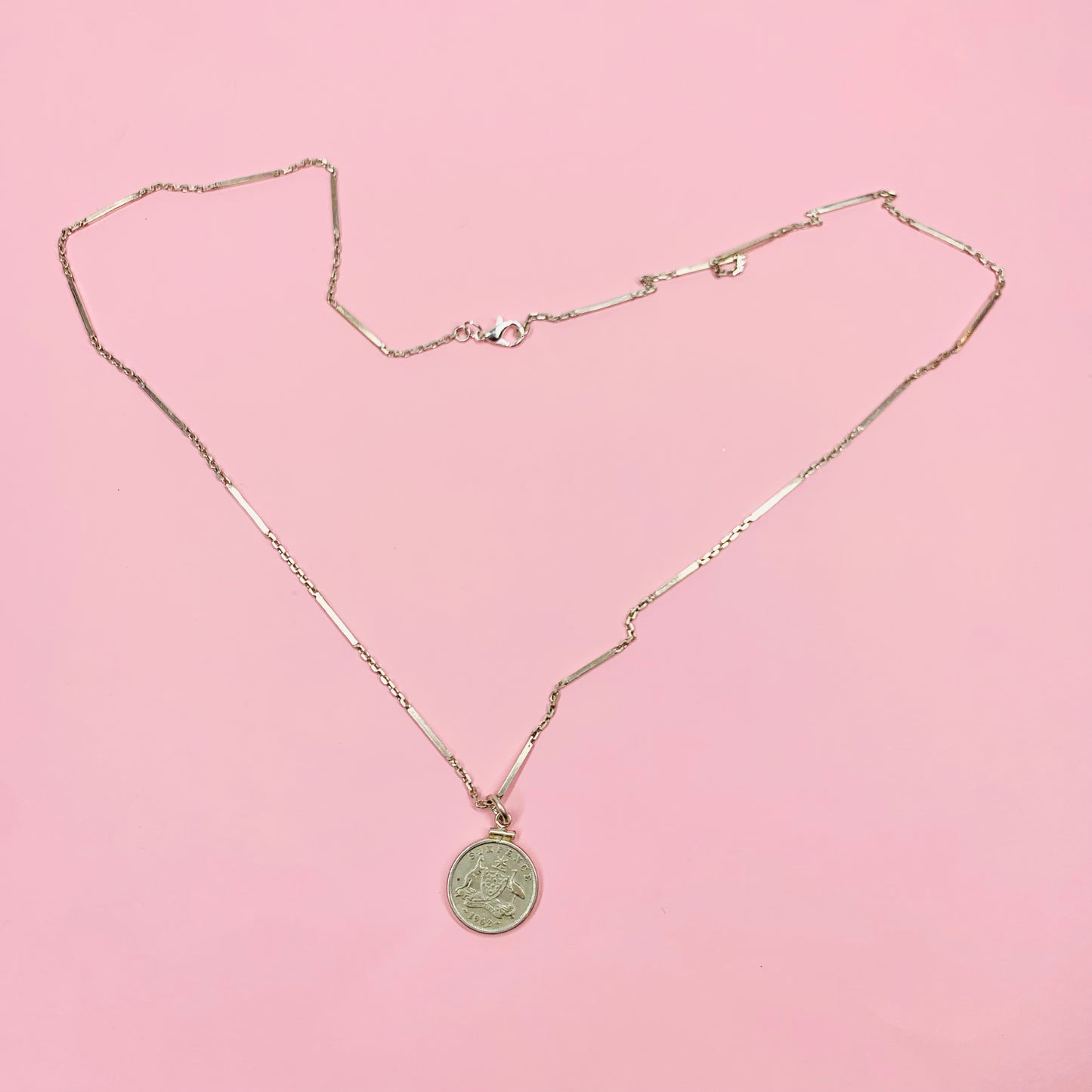 Coin pendant necklace