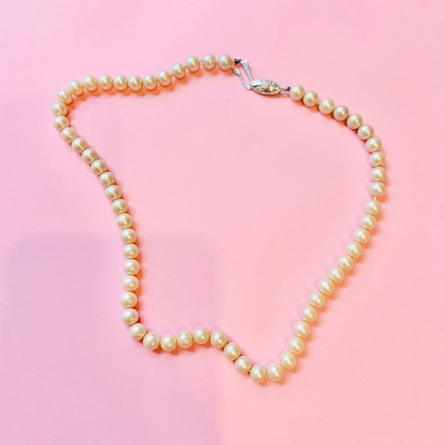 1950s single strand pearl necklace