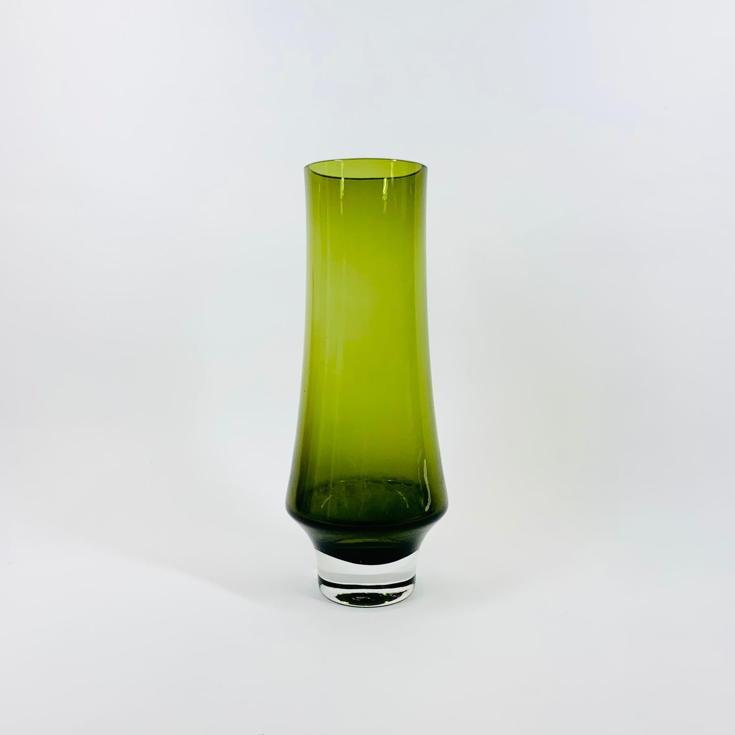 Rare Space Age Riihimaki green glass vase by Tamara Aladin