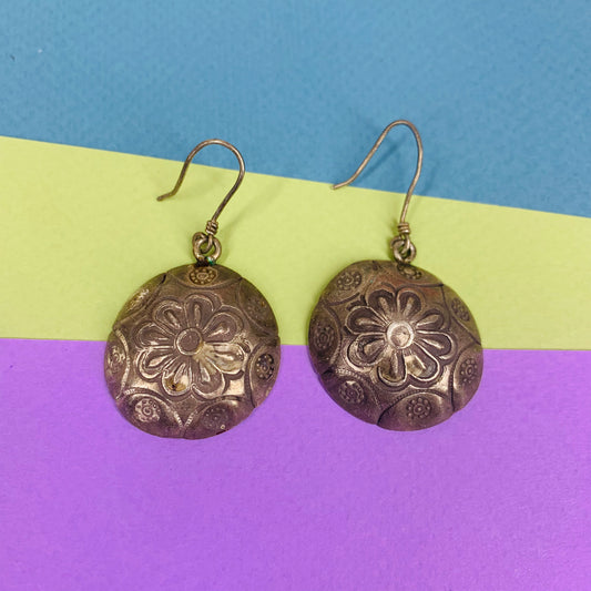 Vintage pressed silver flower drop earrings