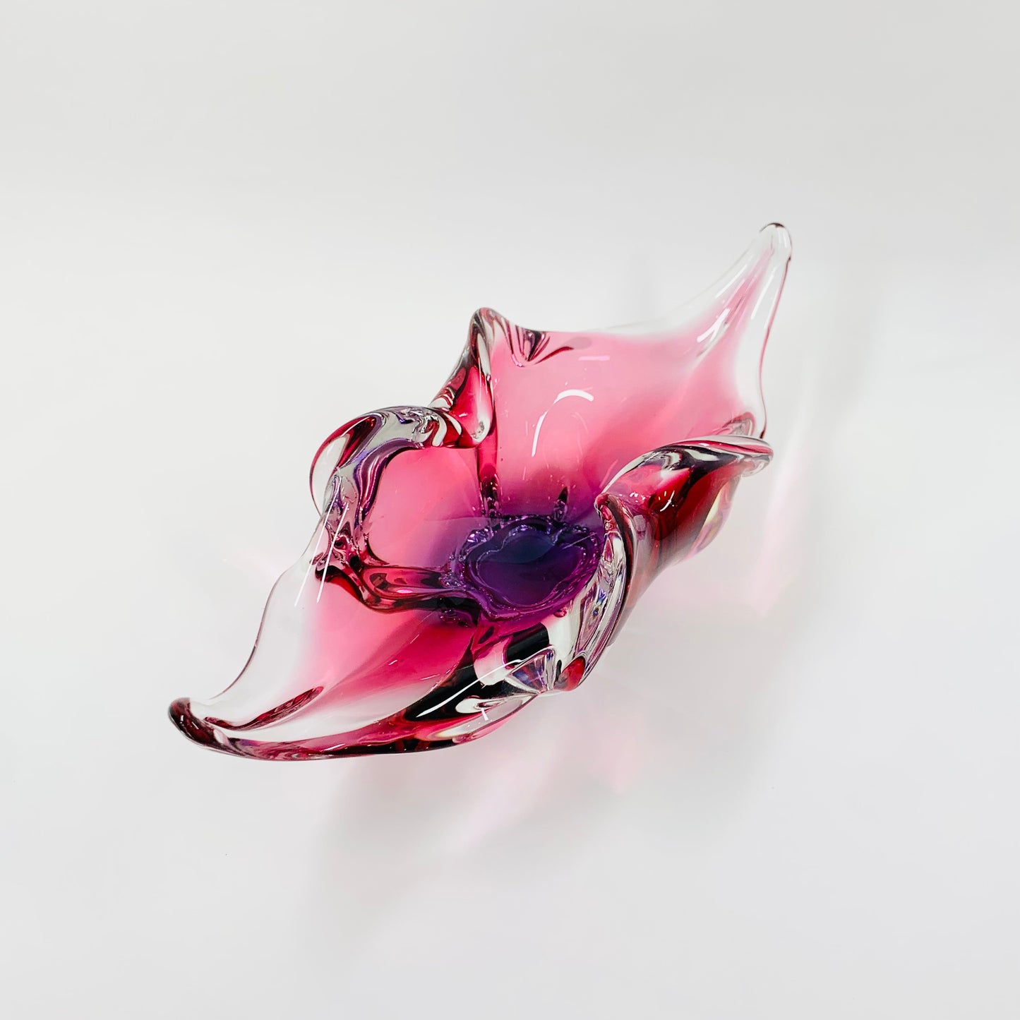 Extremely rare Midcentury  Czech Chribska Glassworks pink & purple sommerso glass Whiskers bowl by Josef Hospodka