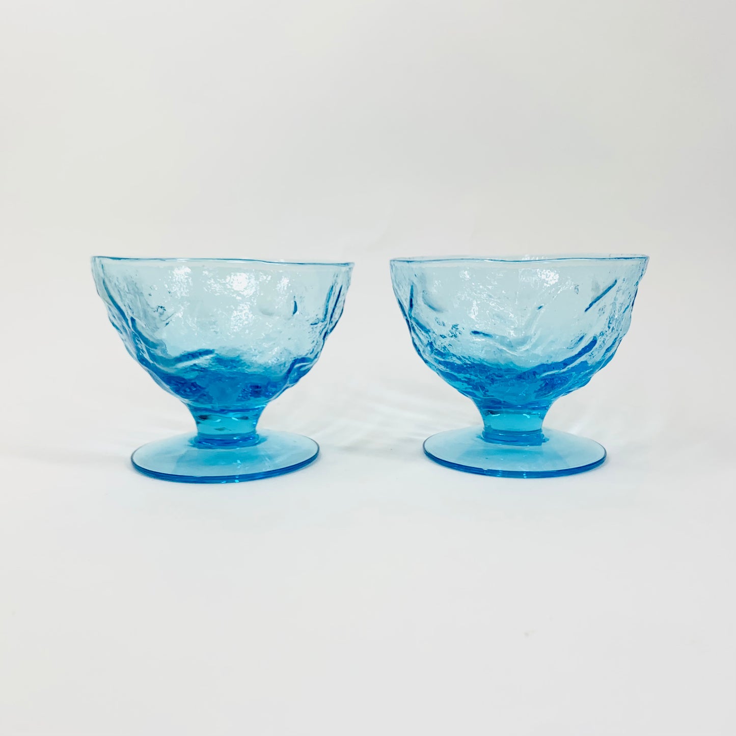 Rare Midcentury Imperial Kallaglas turquoise glass coupe/dessert bowls