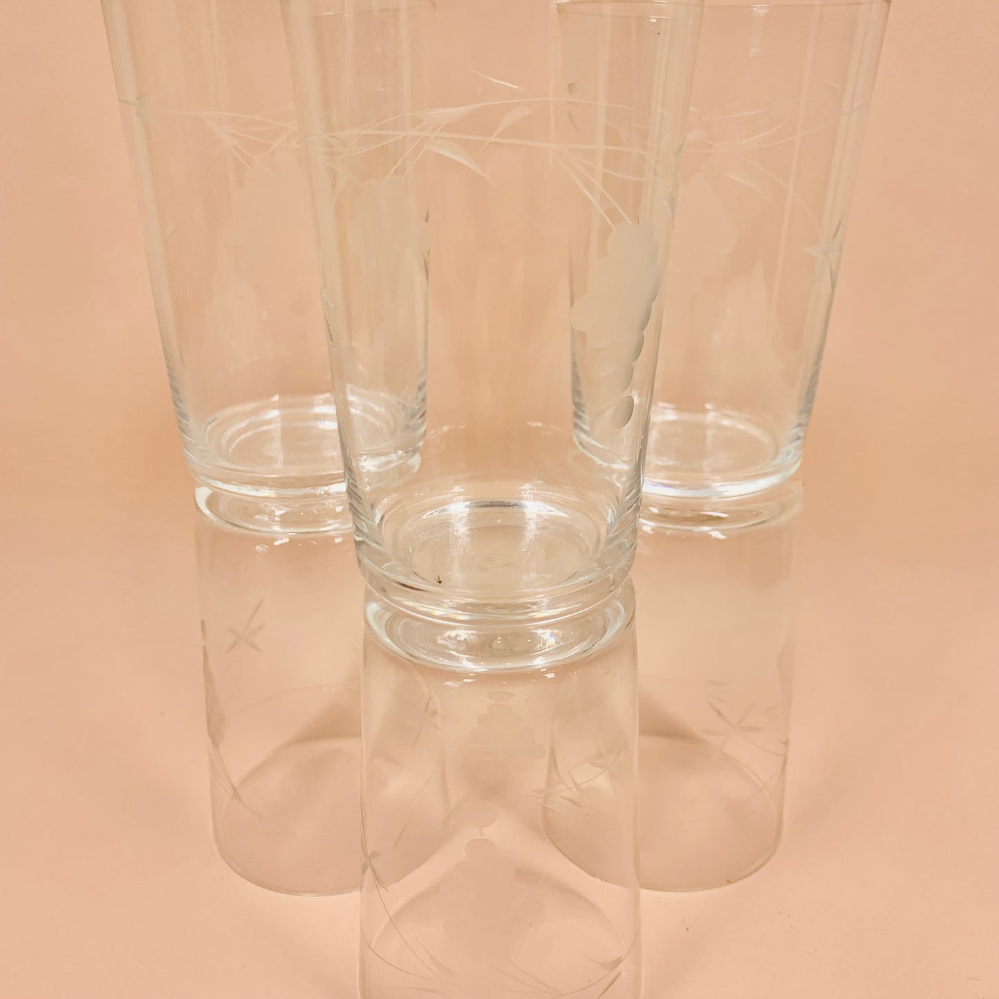 1940s hand etched vine pattern glass water tumblers