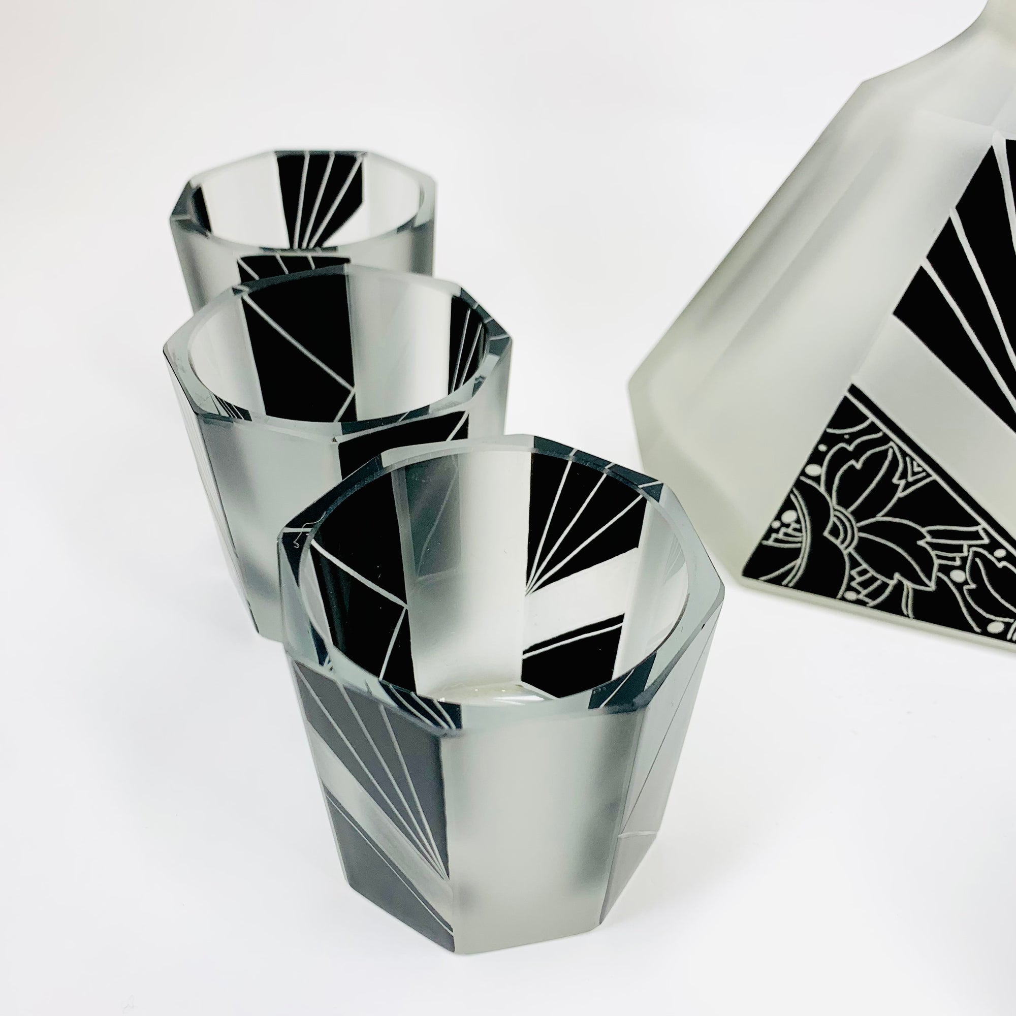 Extremely extremely rare antique Art Deco black enamel decanter satin glass set by Karl Palda