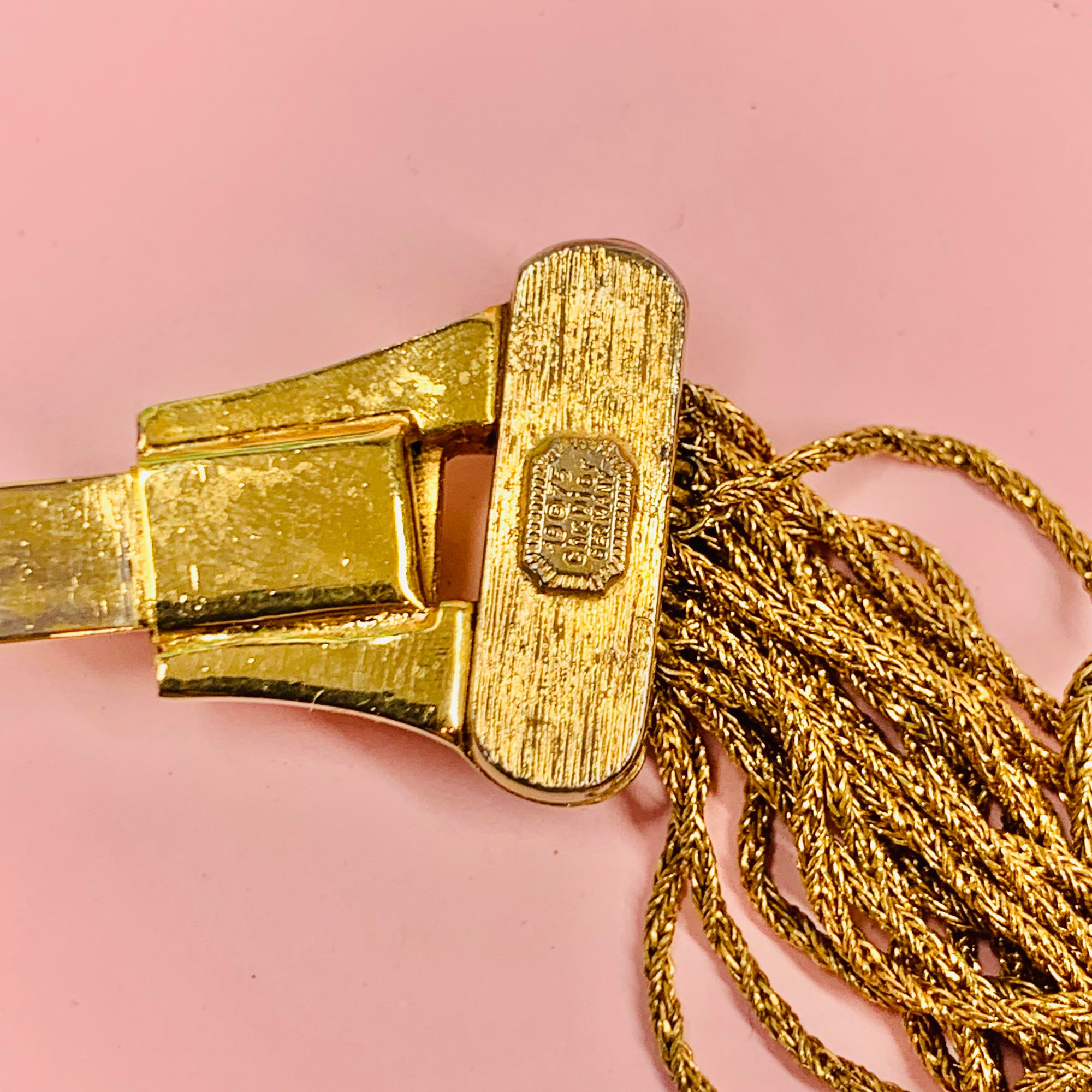 1975 CHRISTIAN DIOR MULTI-STRANDS STATEMENT NECKLACE